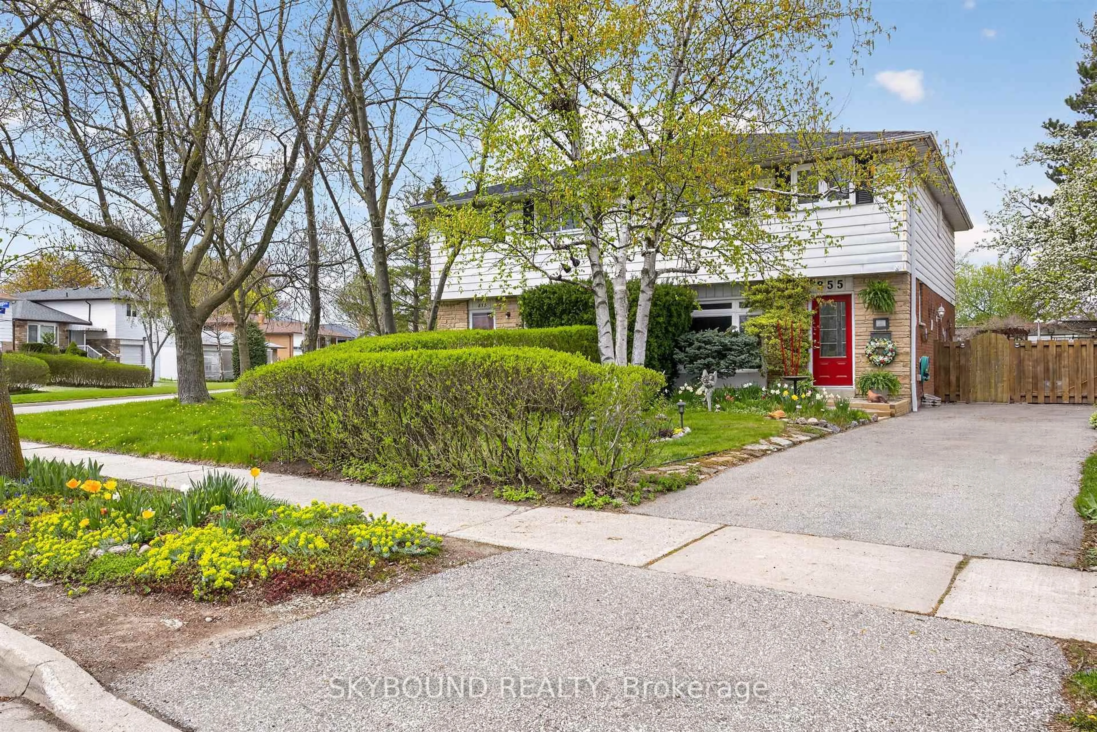 Unknown for 855 Flagship Dr, Mississauga Ontario L4Y 2J5