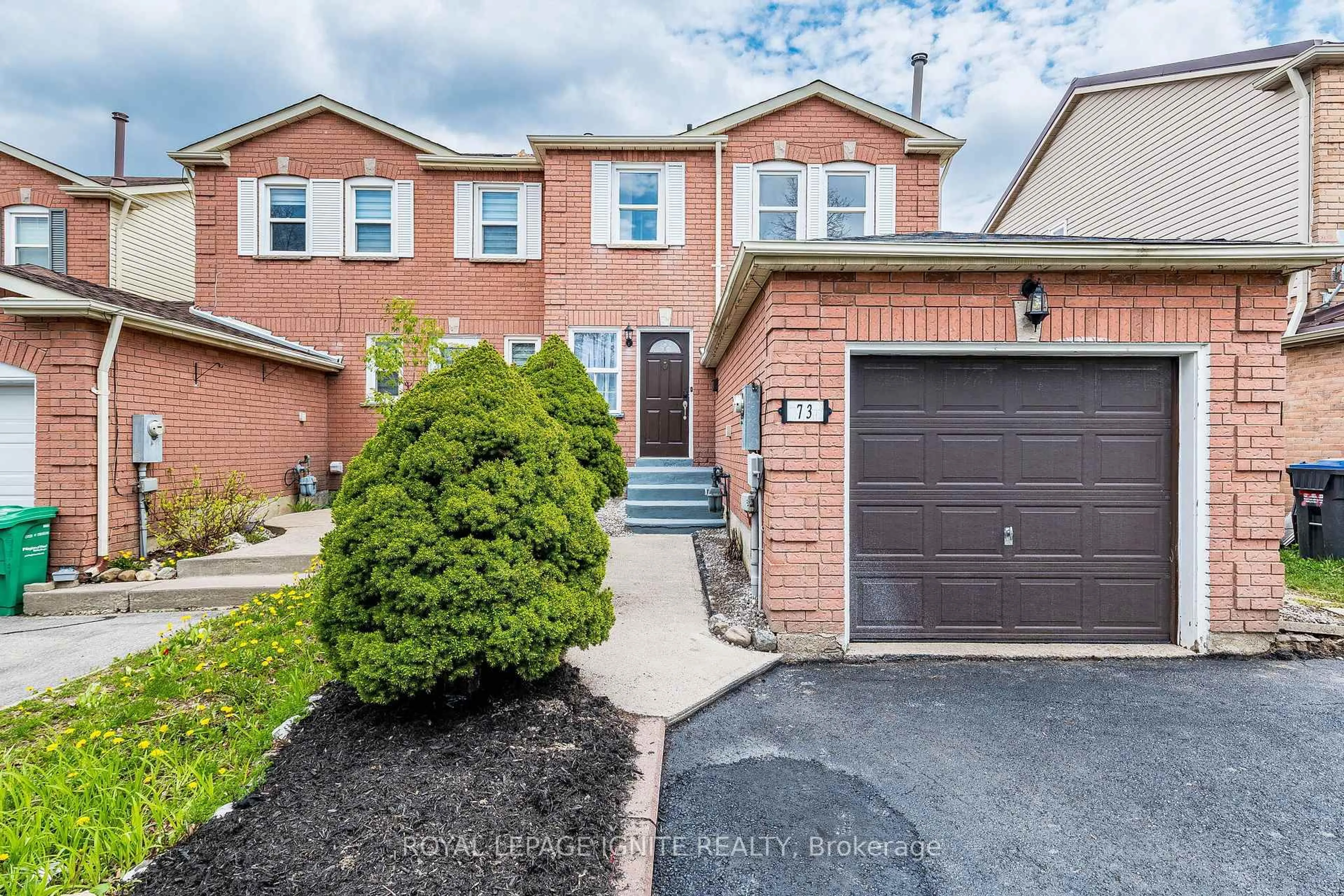 Home with brick exterior material, street for 73 Cutters Cres, Brampton Ontario L6Y 4M2