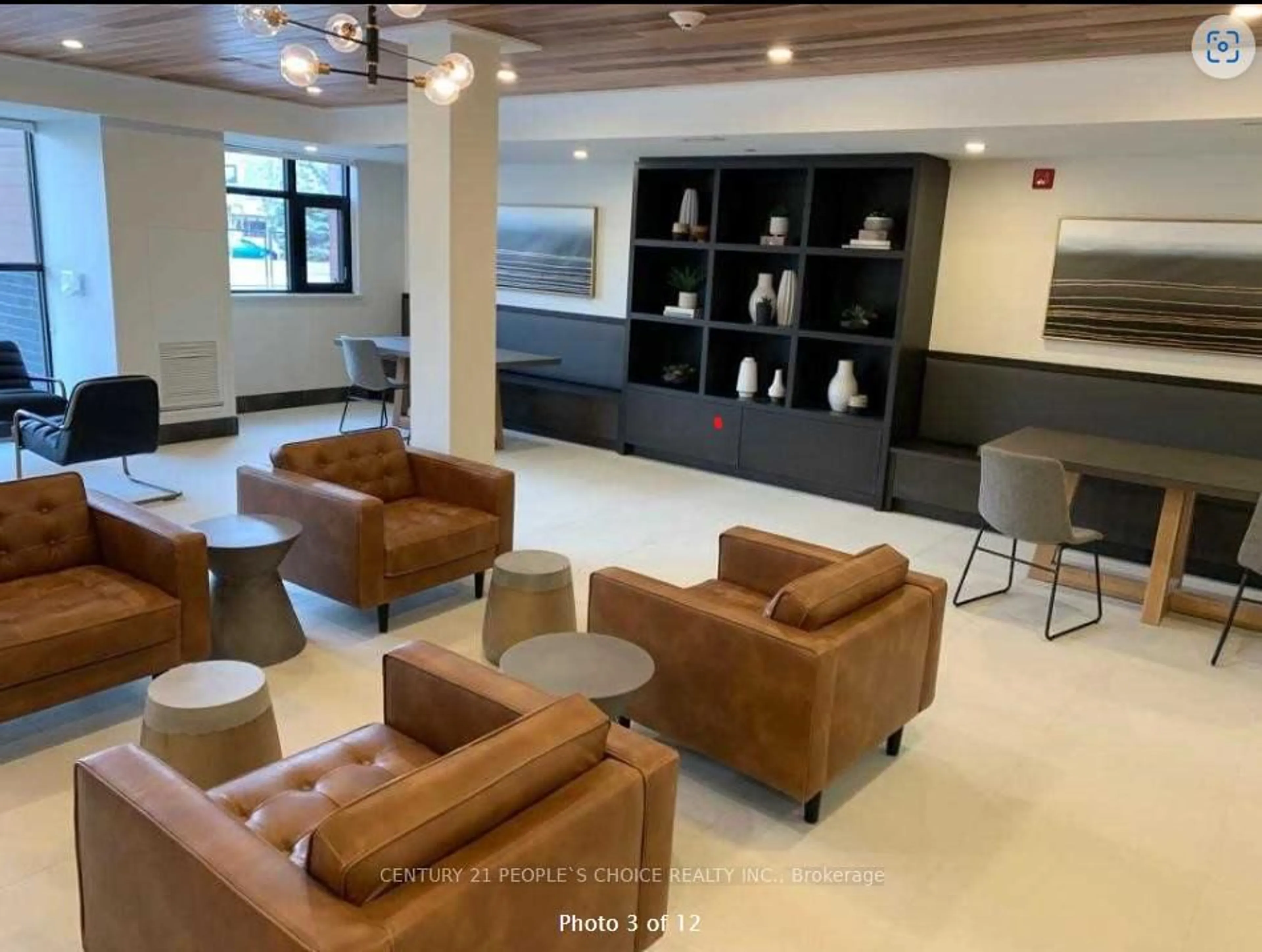 Lobby for 320 Plains Rd #406, Burlington Ontario L7T 0C1