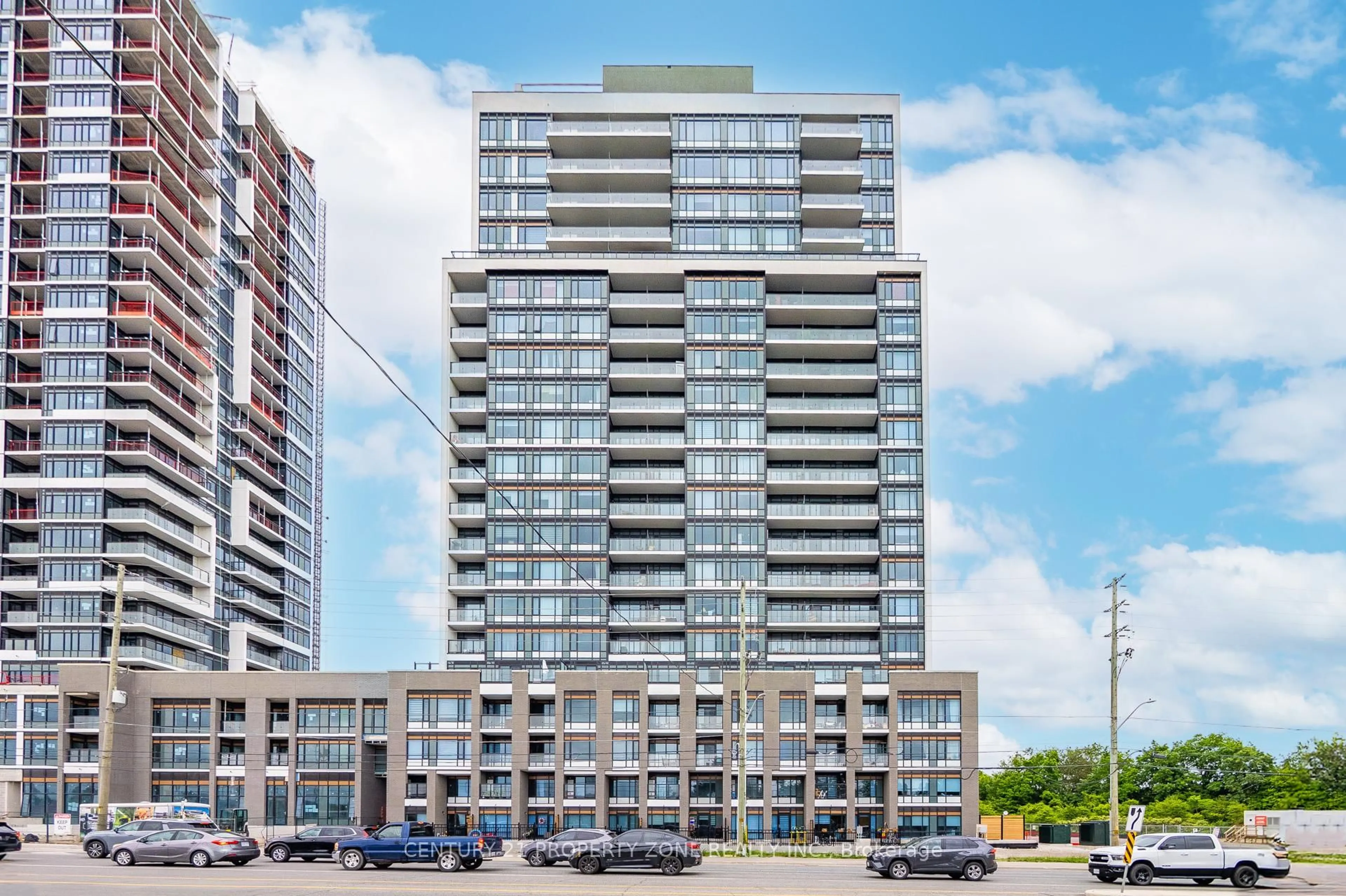 A pic from outside/outdoor area/front of a property/back of a property/a pic from drone, building for 8010 Derry Rd #TH 105, Milton Ontario L9T 2X5