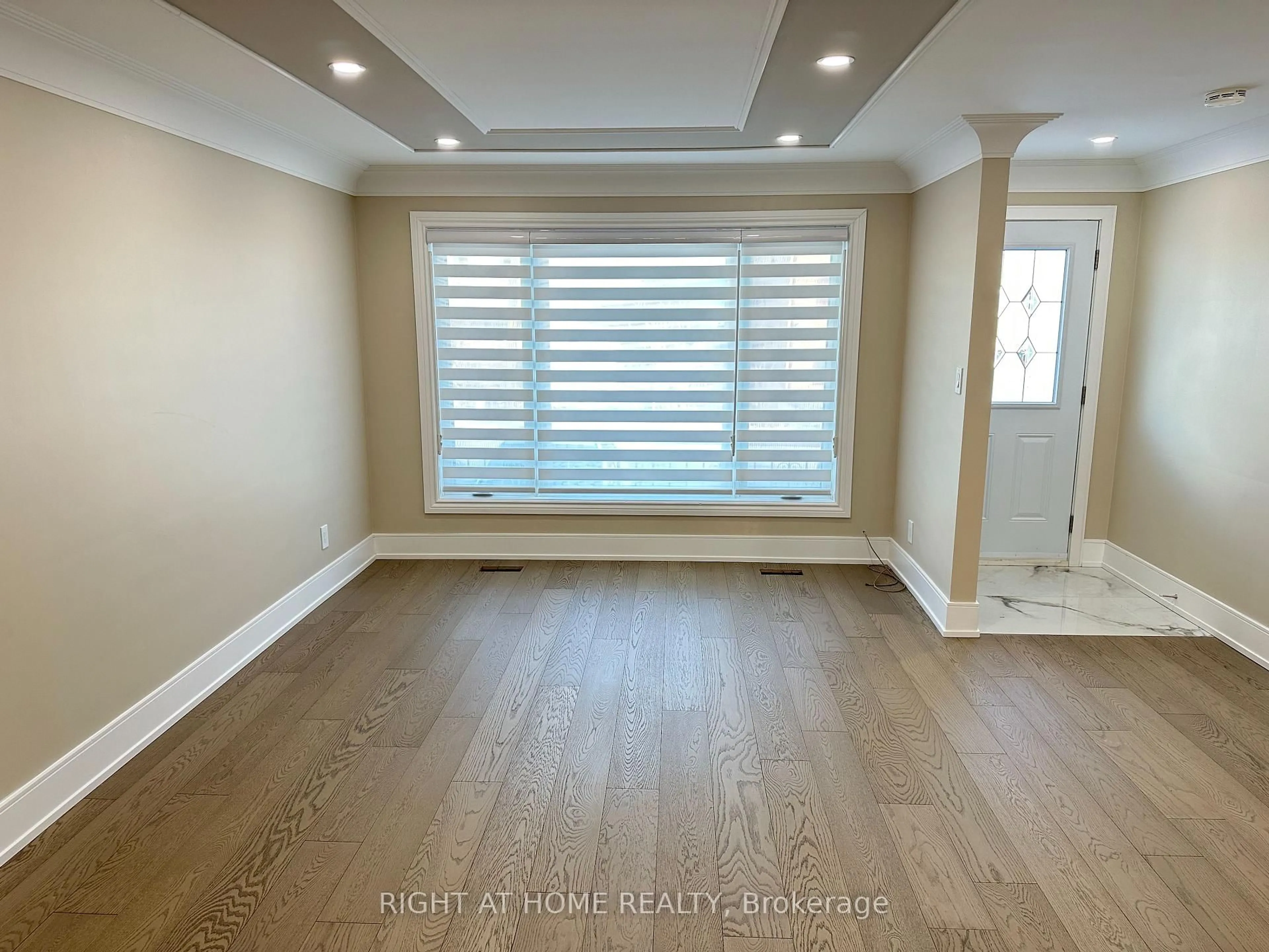 A pic of a room for 128 Twenty Second St, Toronto Ontario M8V 3M4
