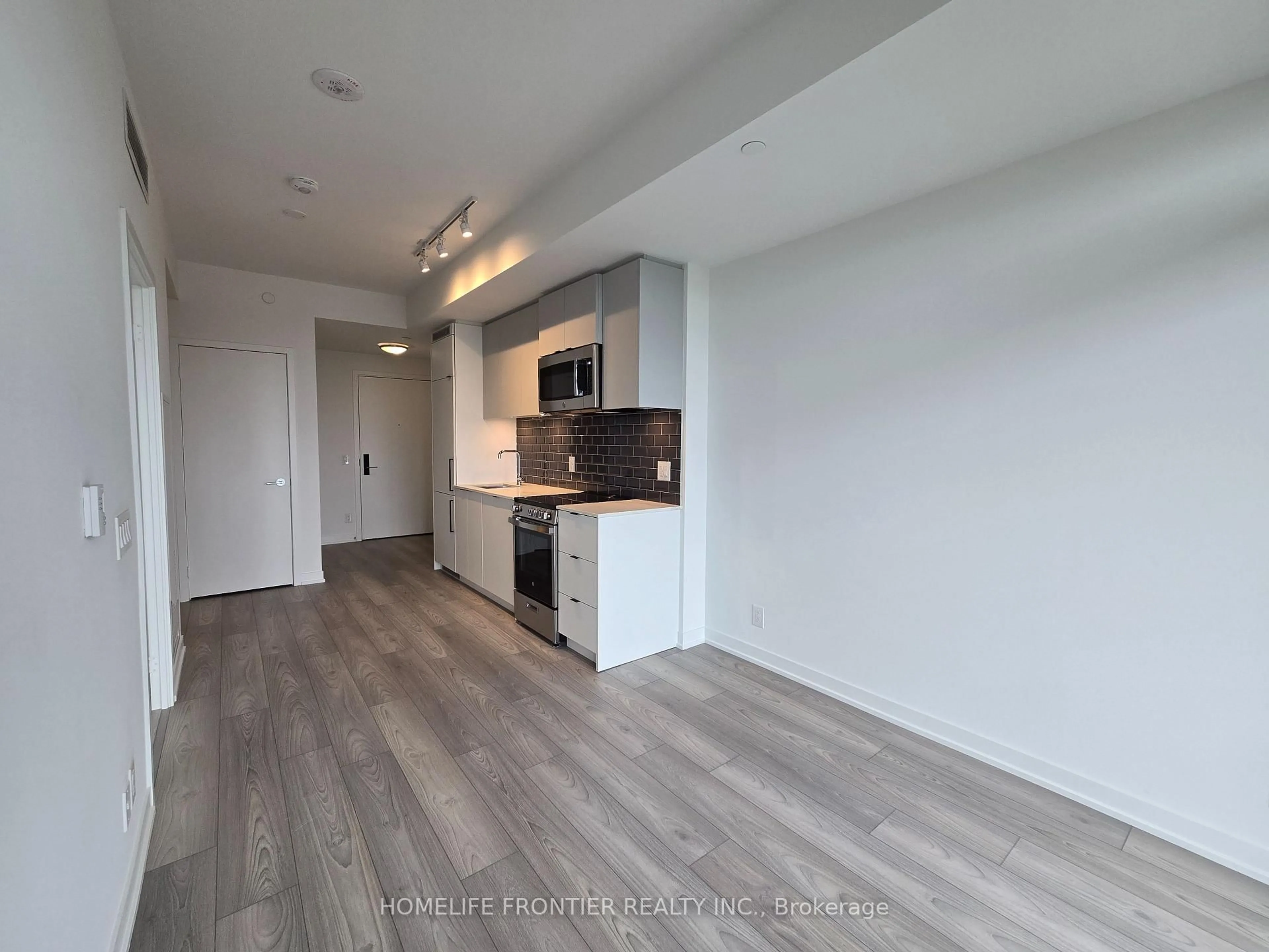 Unknown for 1182 King St #822, Toronto Ontario M6K 1E6
