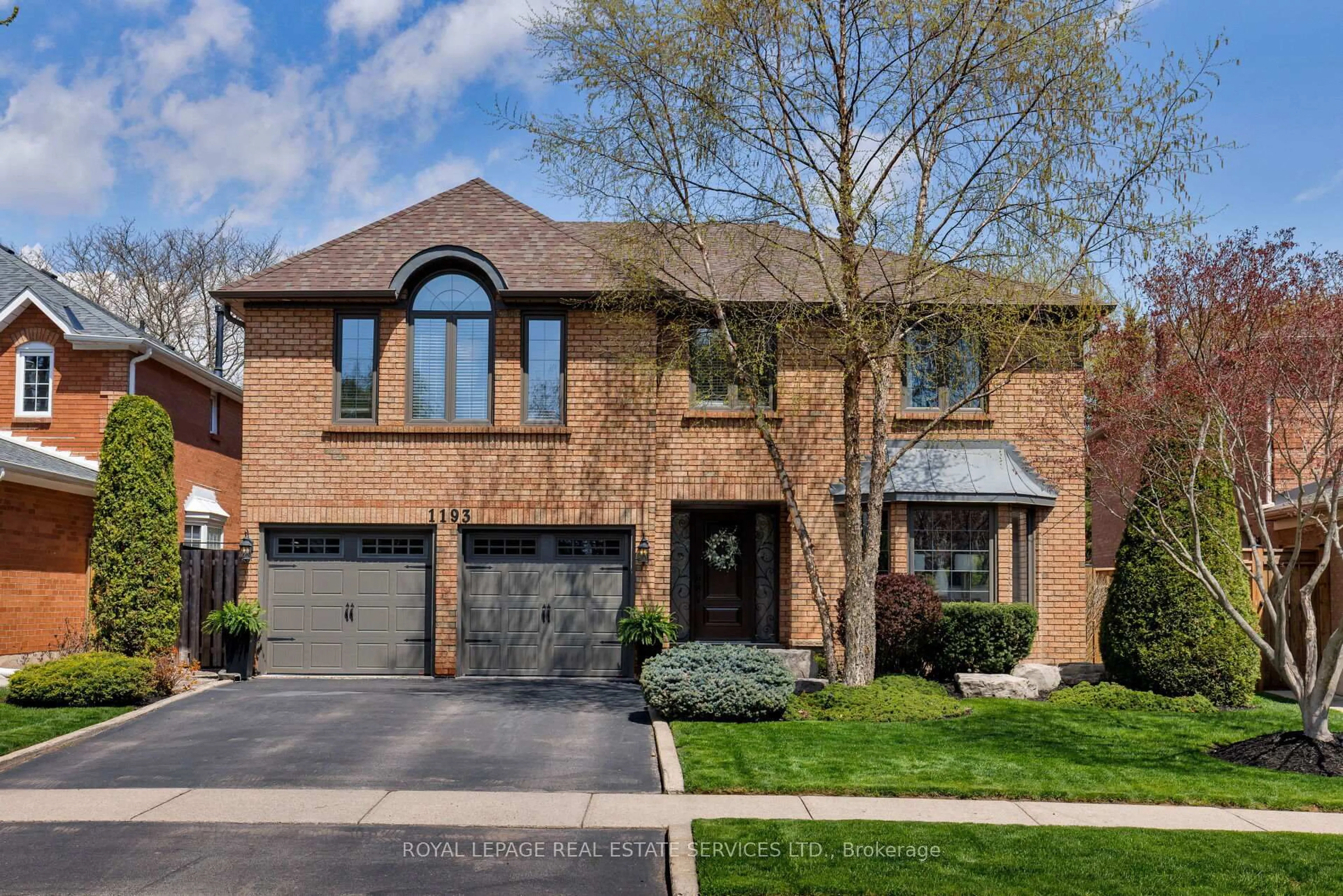 Home with brick exterior material, street for 1193 Bowman Dr, Oakville Ontario L6M 2T3