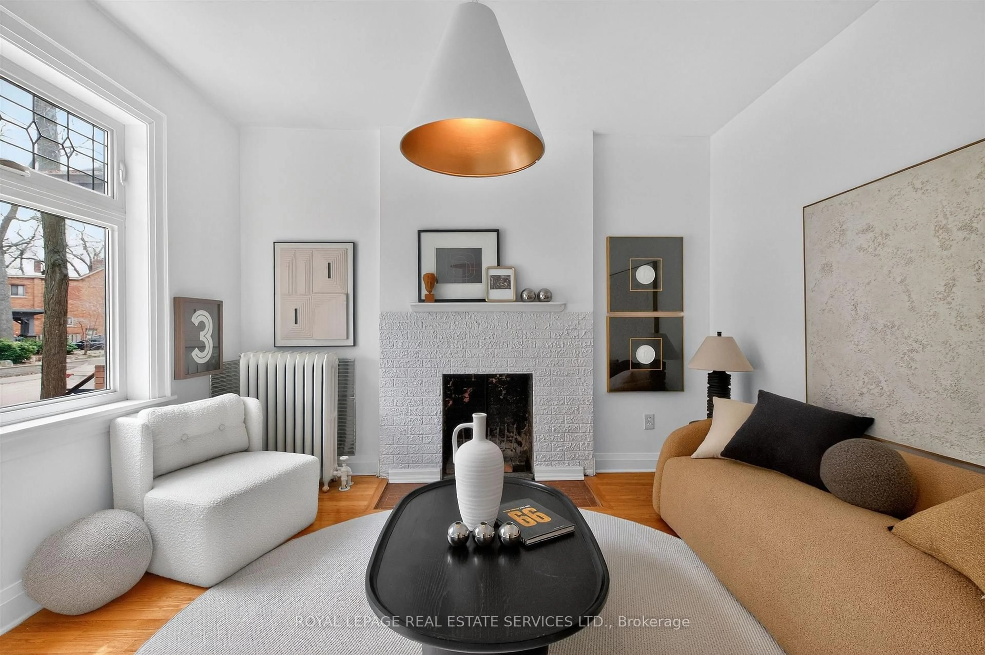 Living room with furniture, unknown for 102 Gothic Ave, Toronto Ontario M6P 2V9
