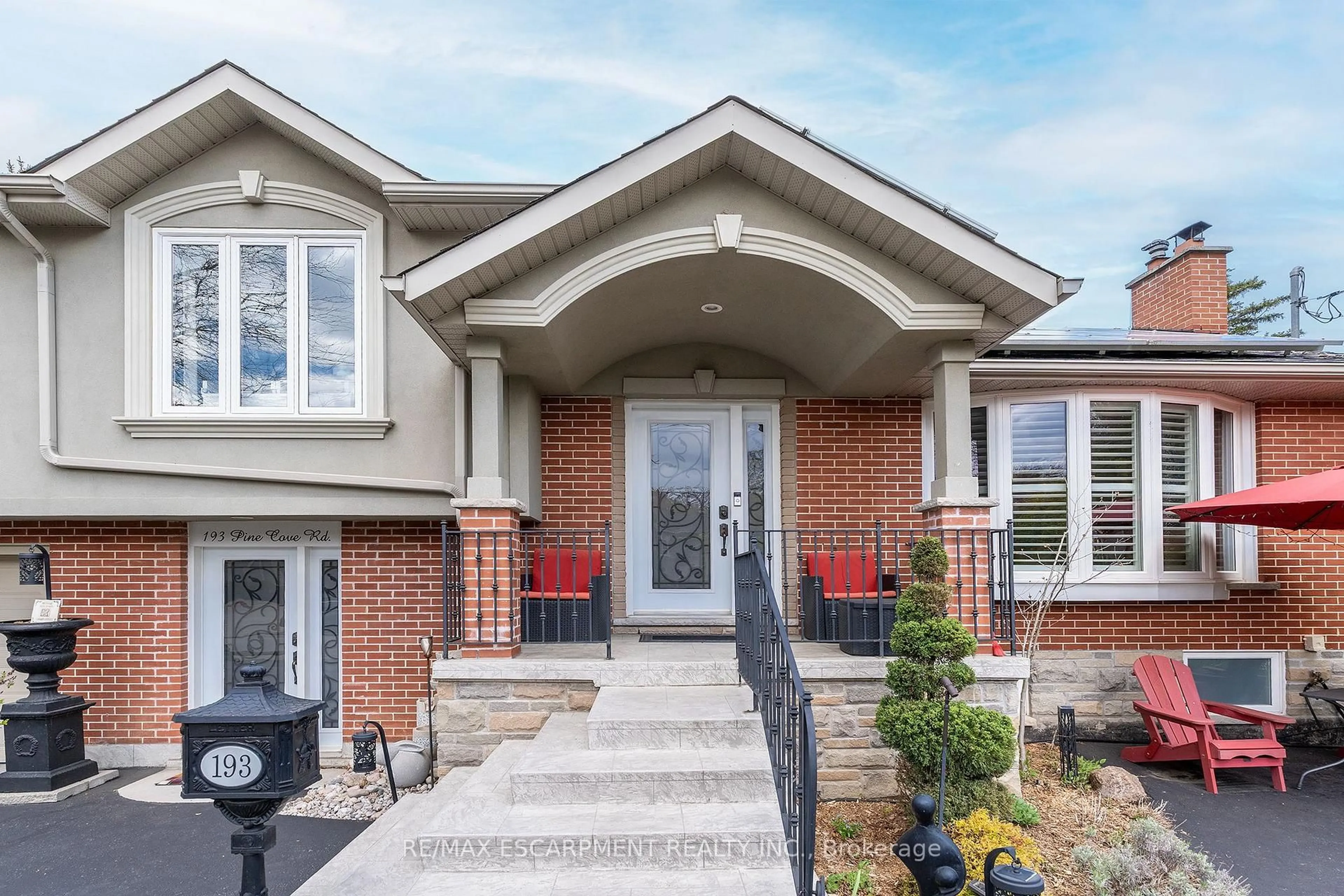 Home with brick exterior material, street for 193 Pine Cove Rd, Burlington Ontario L7N 1W1