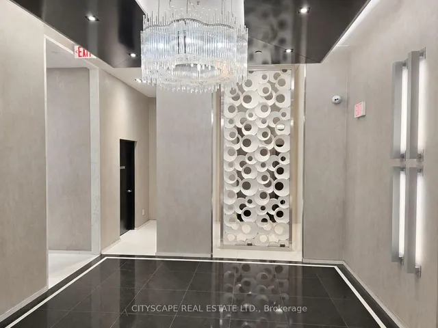 56 Annie Craig Dr #1508, Toronto 4
