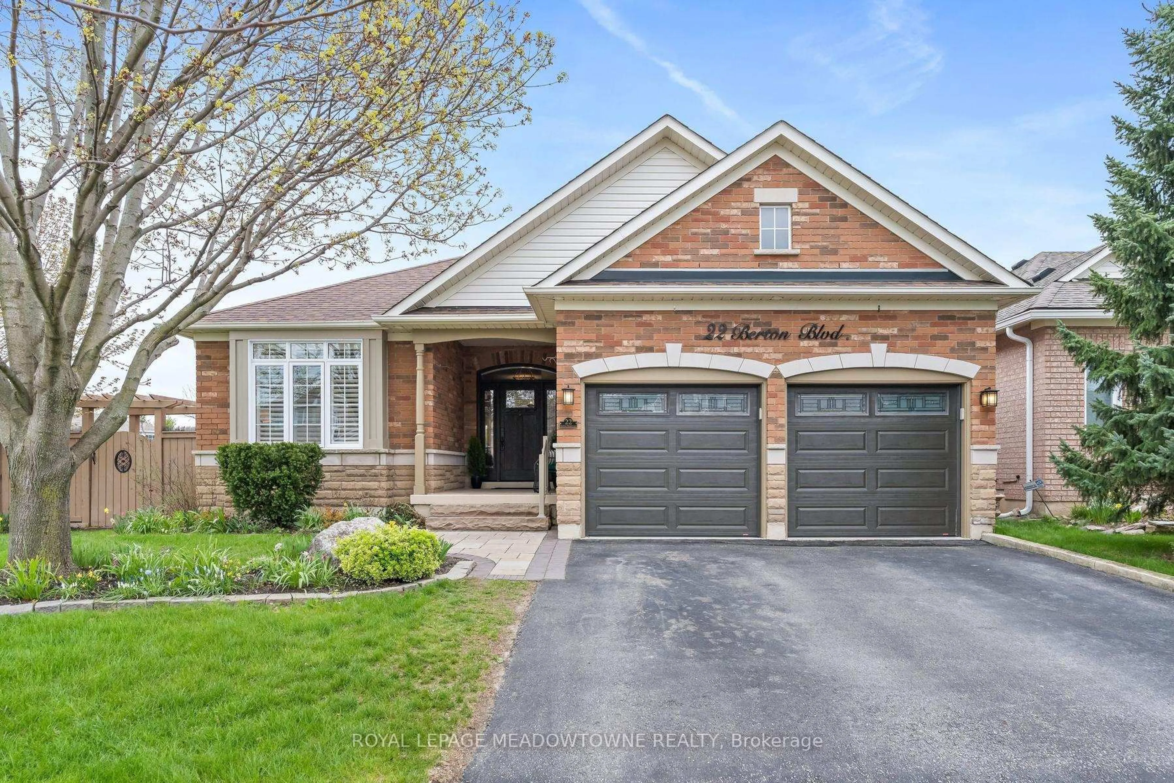 Home with brick exterior material, street for 22 Berton Blvd, Halton Hills Ontario L7G 6A5