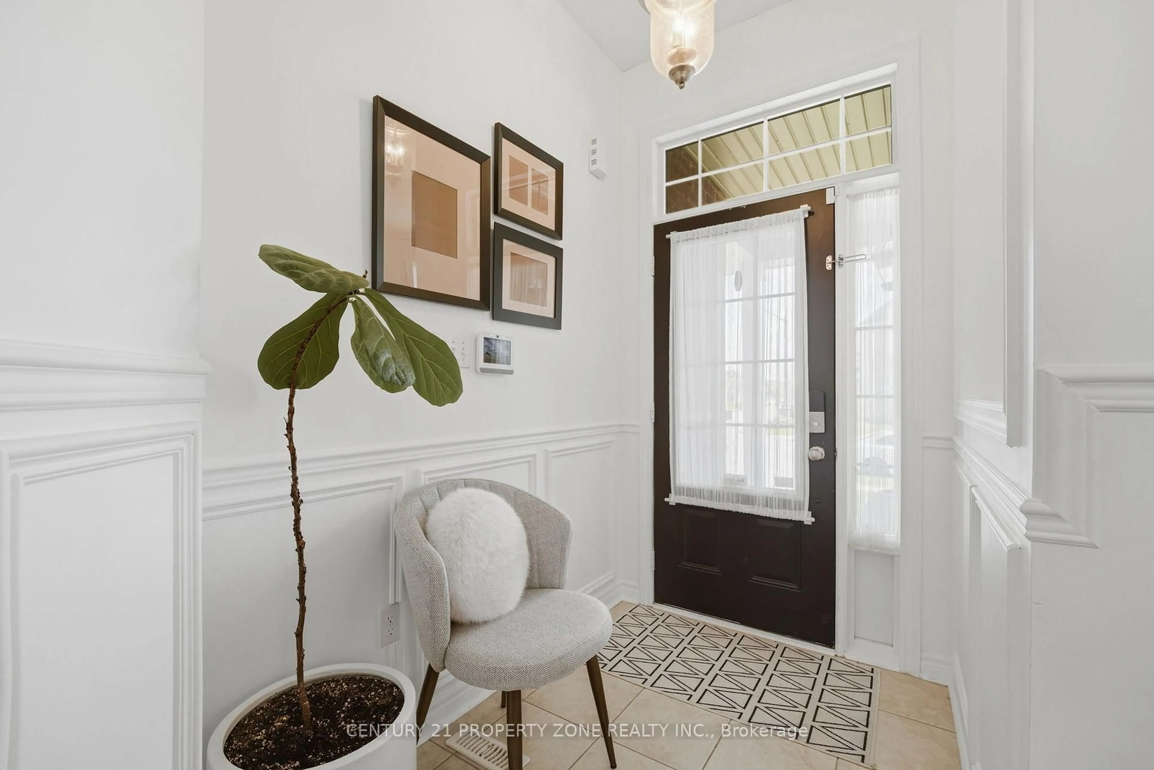 Indoor entryway for 486 Van Kirk Dr, Brampton Ontario L7A 0M8