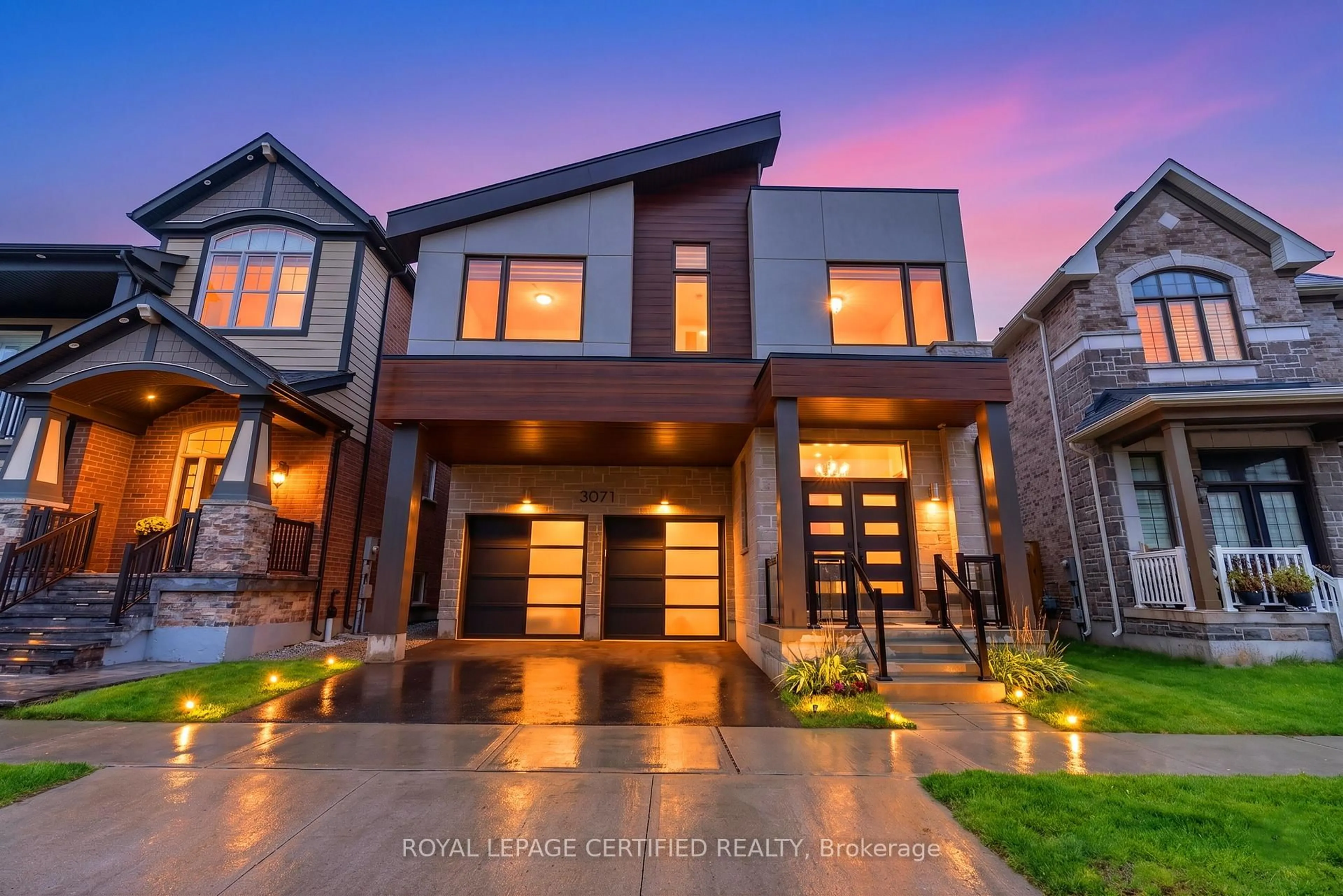 Home with brick exterior material, street for 3071 Trailside Dr, Oakville Ontario L6M 0Z4