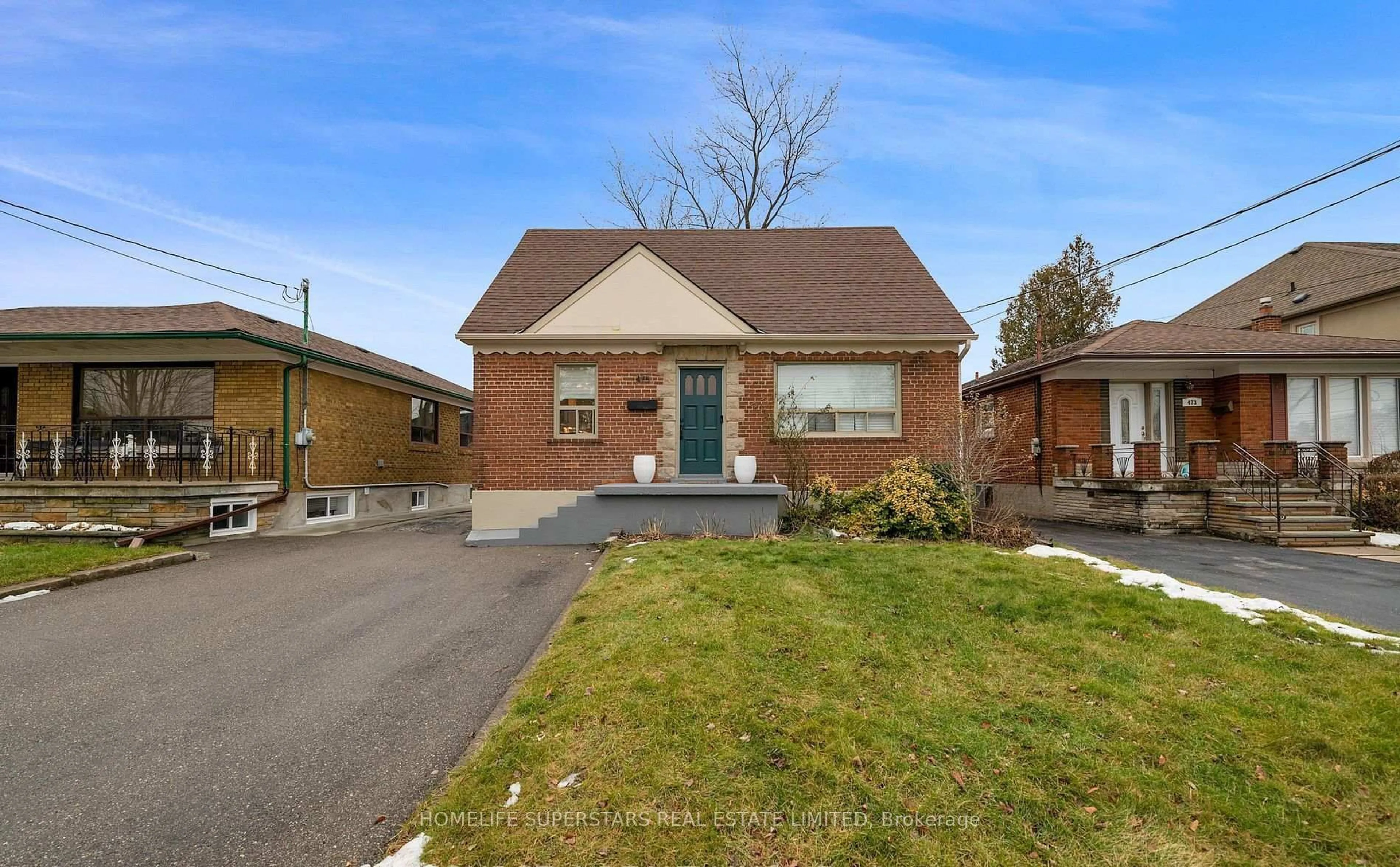 Home with brick exterior material, street for 475 Maple Leaf Dr, Toronto Ontario M6L 1R1