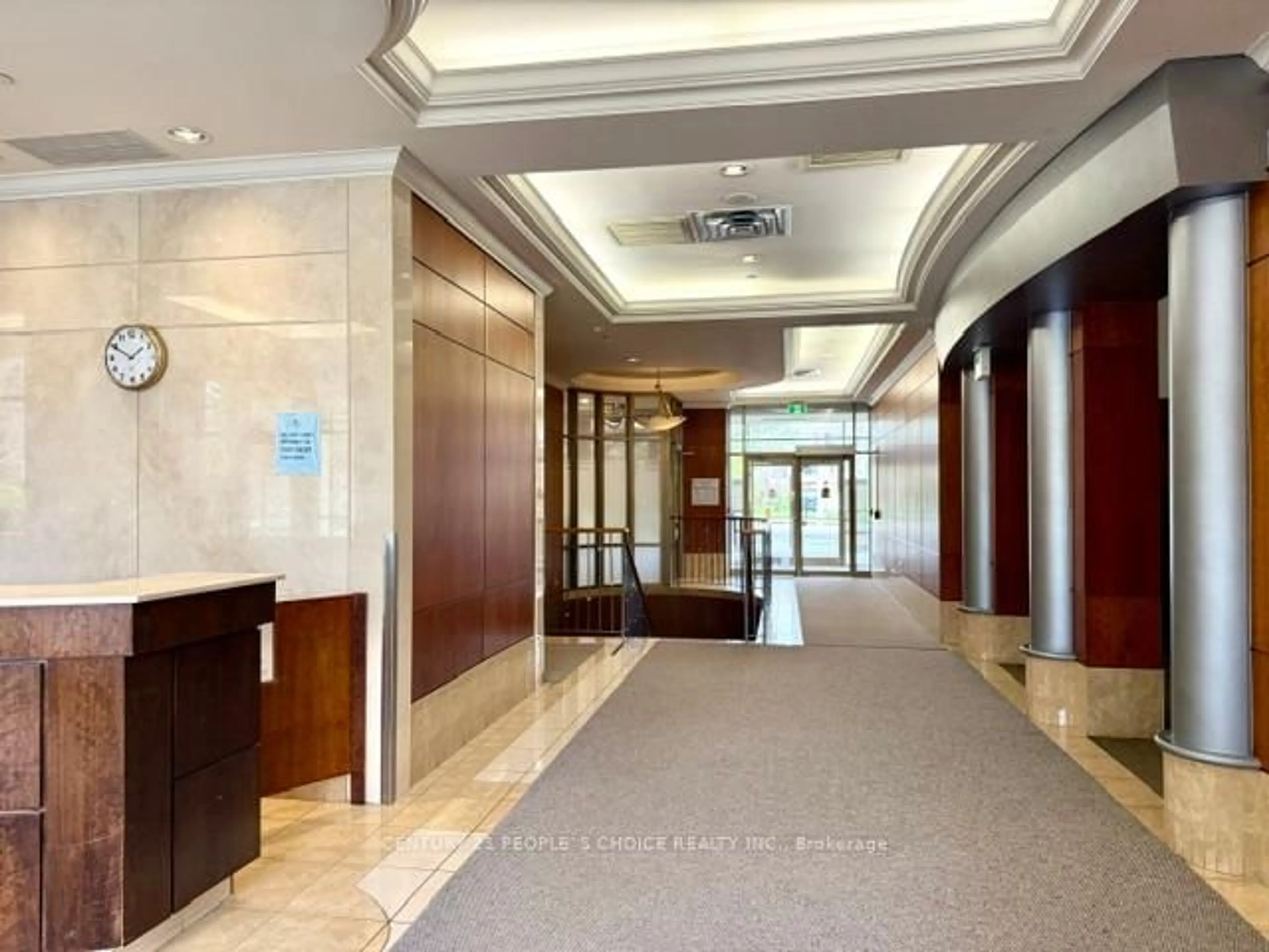 Lobby for 55 Strathaven Dr #203, Mississauga Ontario L5R 4G9