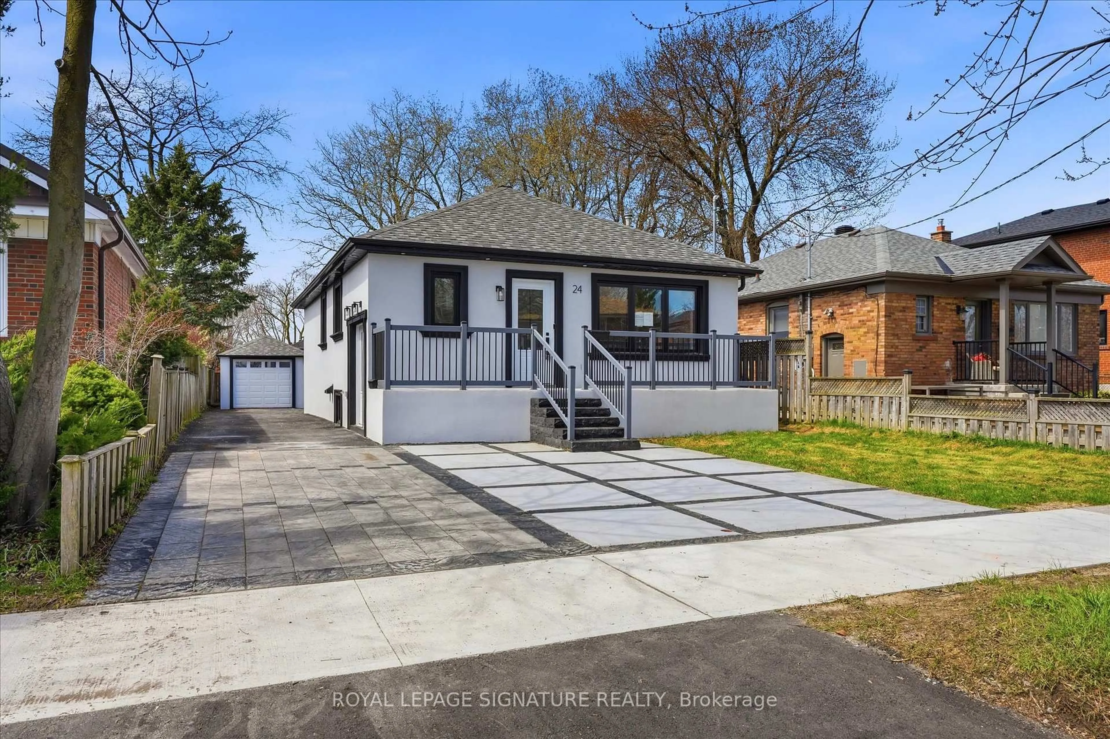 Unknown for 24 Treeview Dr, Toronto Ontario M8W 4B9
