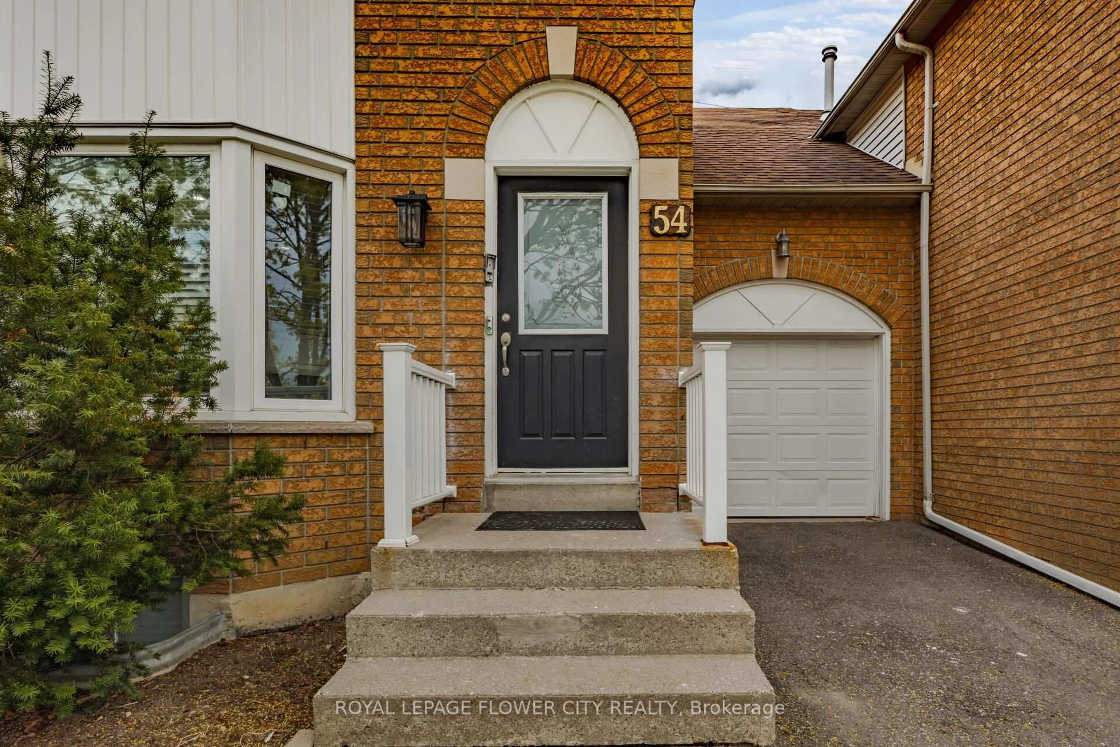 Home with brick exterior material, street for 54 Fern Valley Cres, Brampton Ontario L6R 1K6
