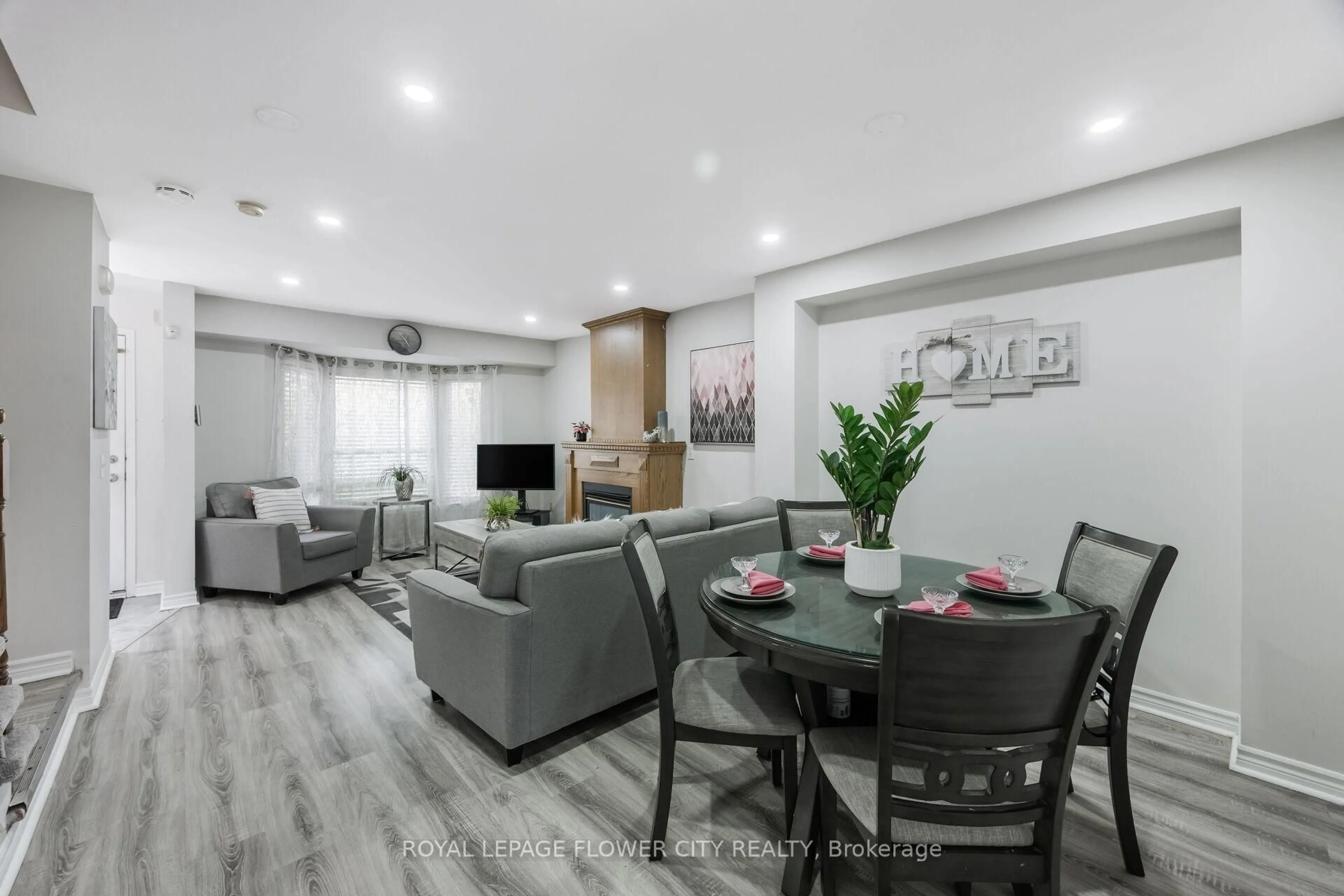 Living room with furniture, unknown for 54 Fern Valley Cres, Brampton Ontario L6R 1K6