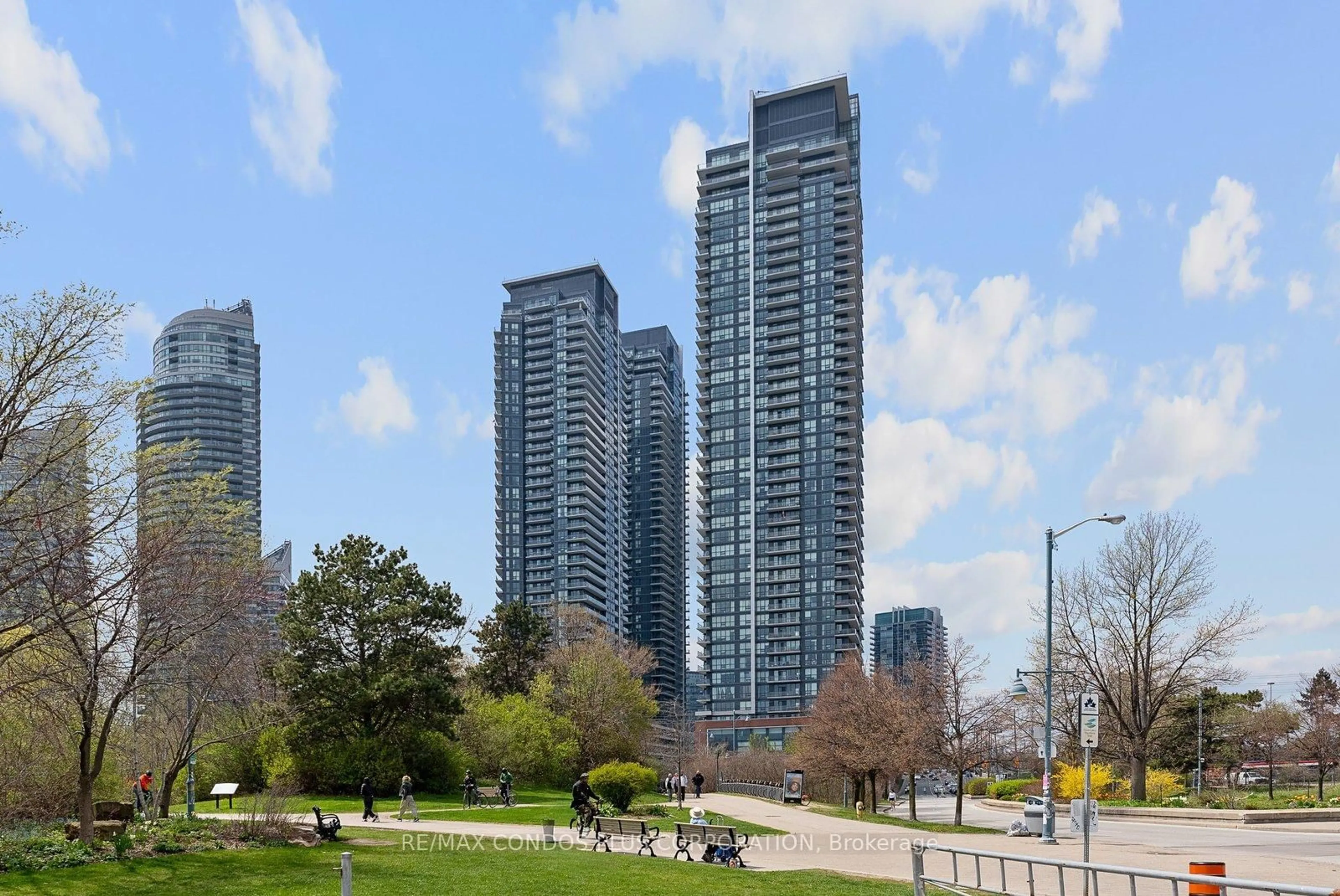Unknown for 2212 Lakeshore Blvd #3206, Toronto Ontario M8V 0C2