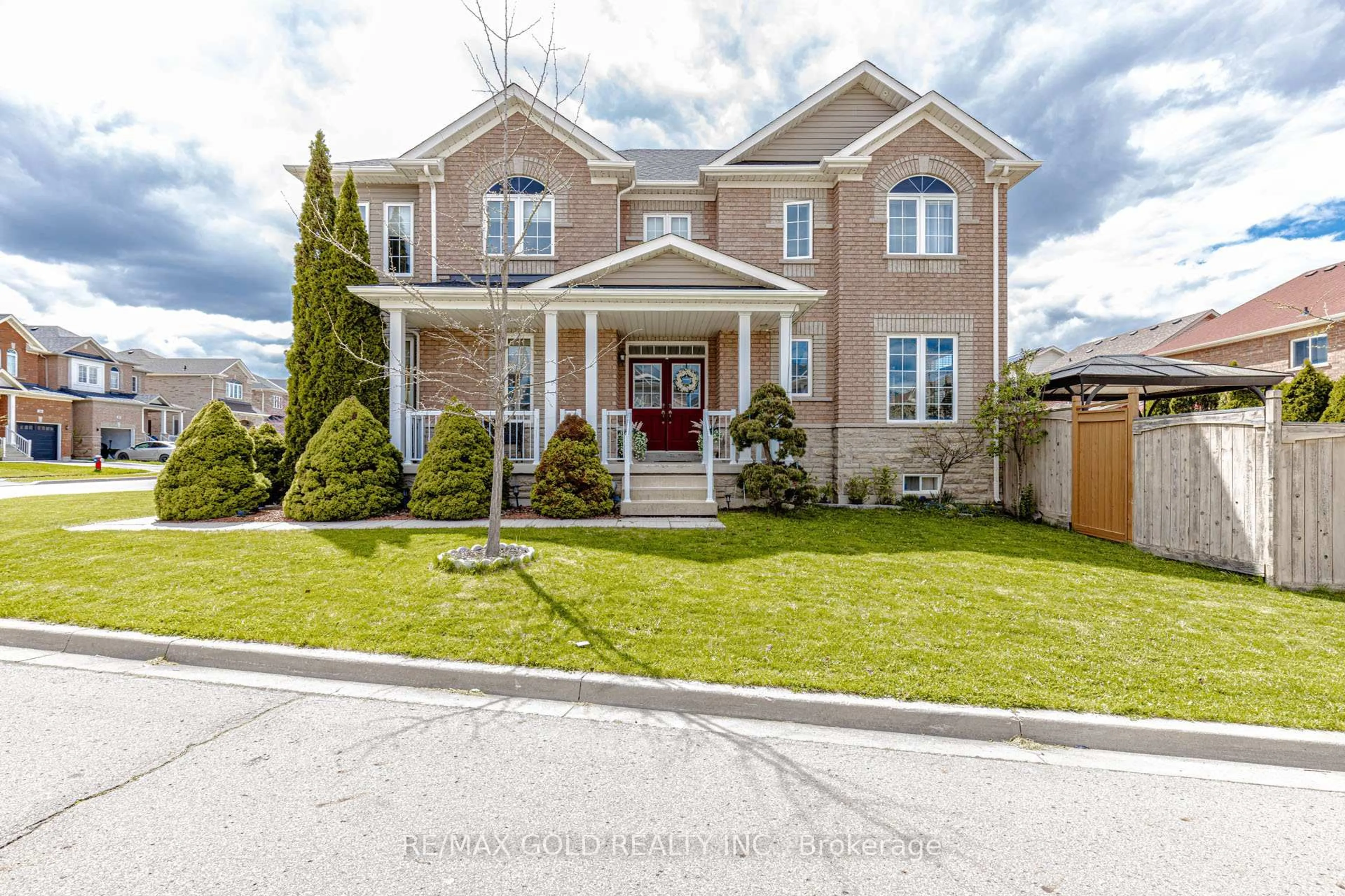 Home with brick exterior material, street for 45 Fishing Cres, Brampton Ontario L6V 4S4