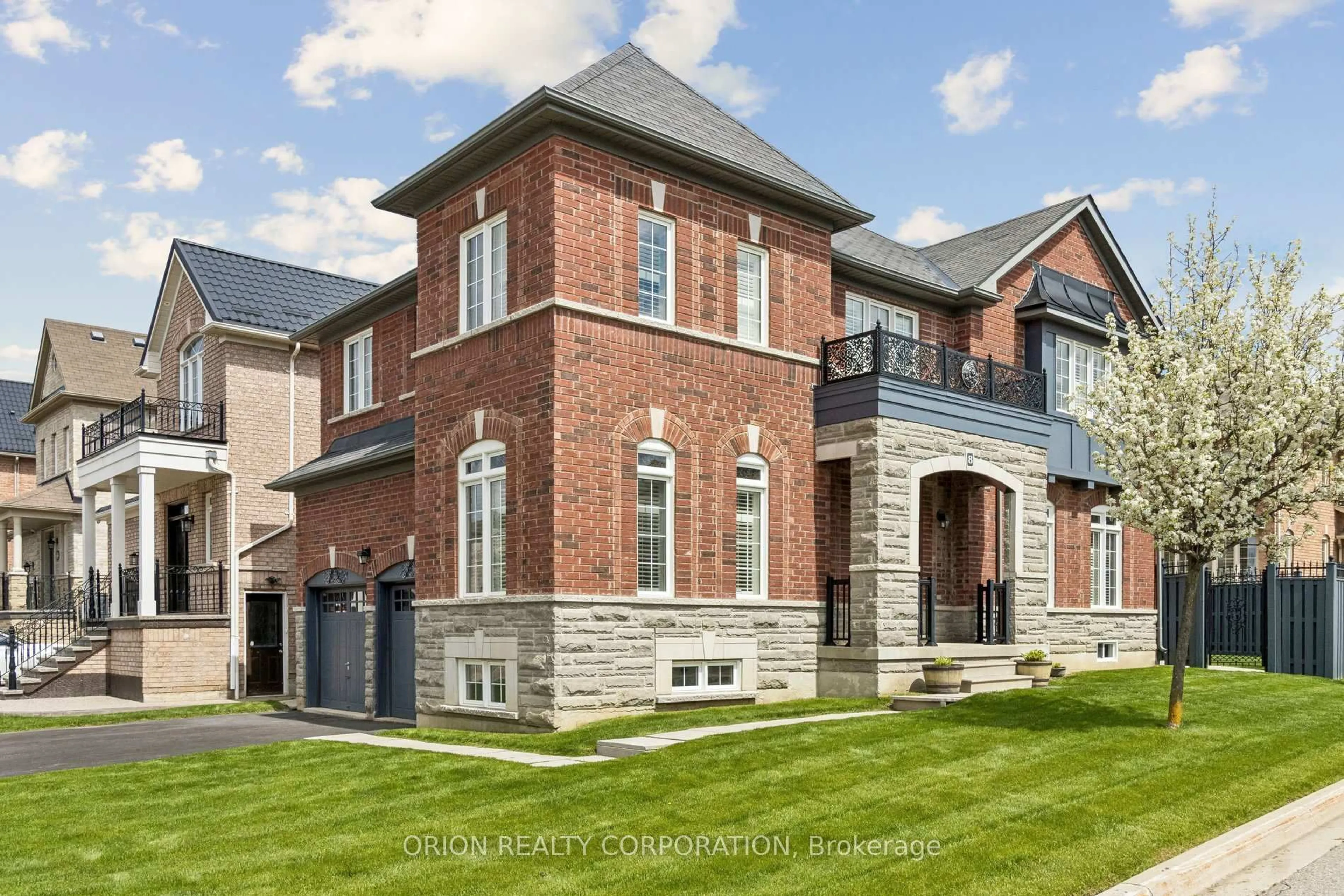 Home with brick exterior material, street for 8 Seastar Rd, Brampton Ontario L6Y 0N9
