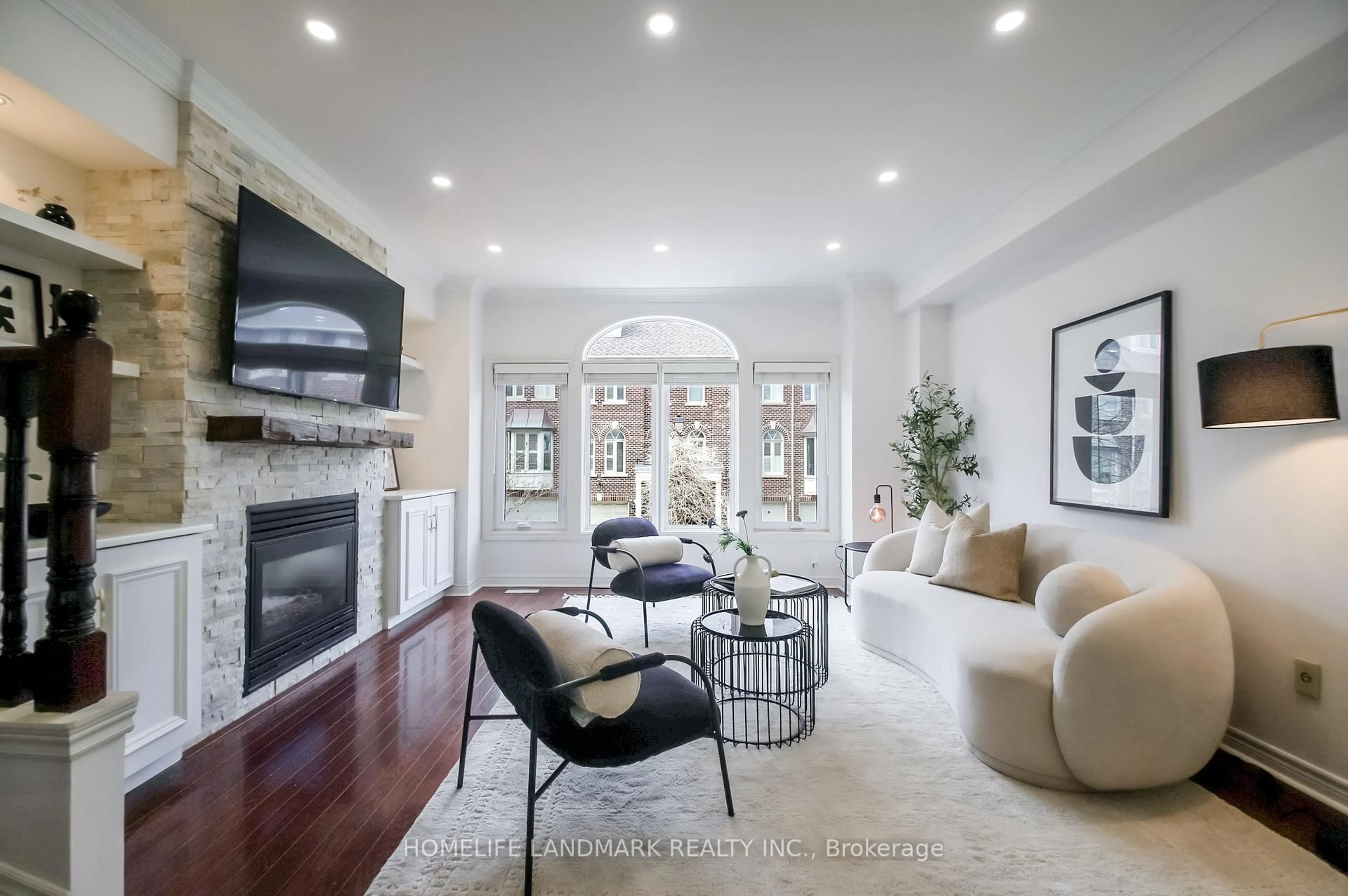 Living room with furniture, unknown for 34 Mendota Rd #9, Toronto Ontario M8Y 1E8
