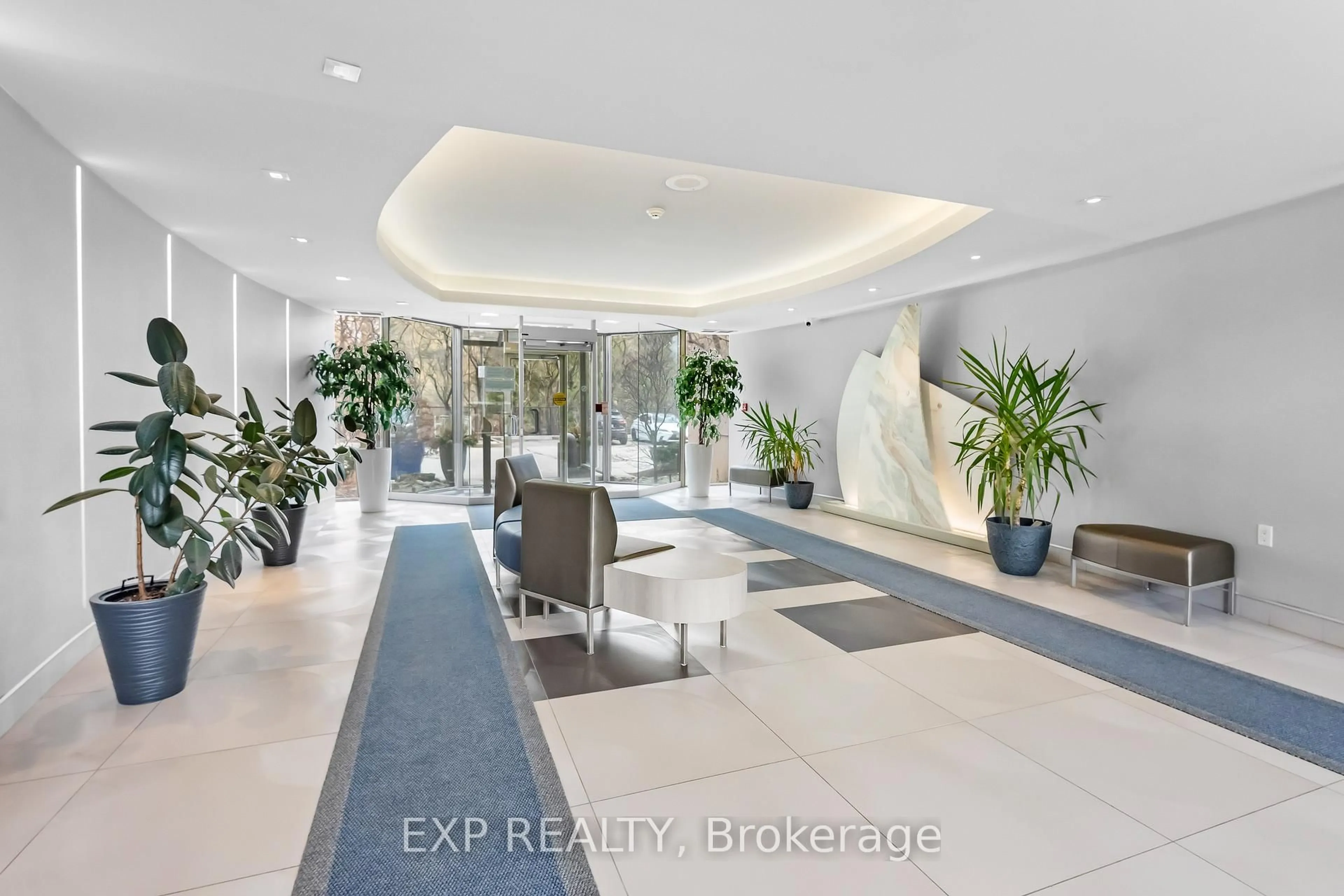 Lobby for 2261 Lake Shore Blvd #918, Toronto Ontario M8V 3X1