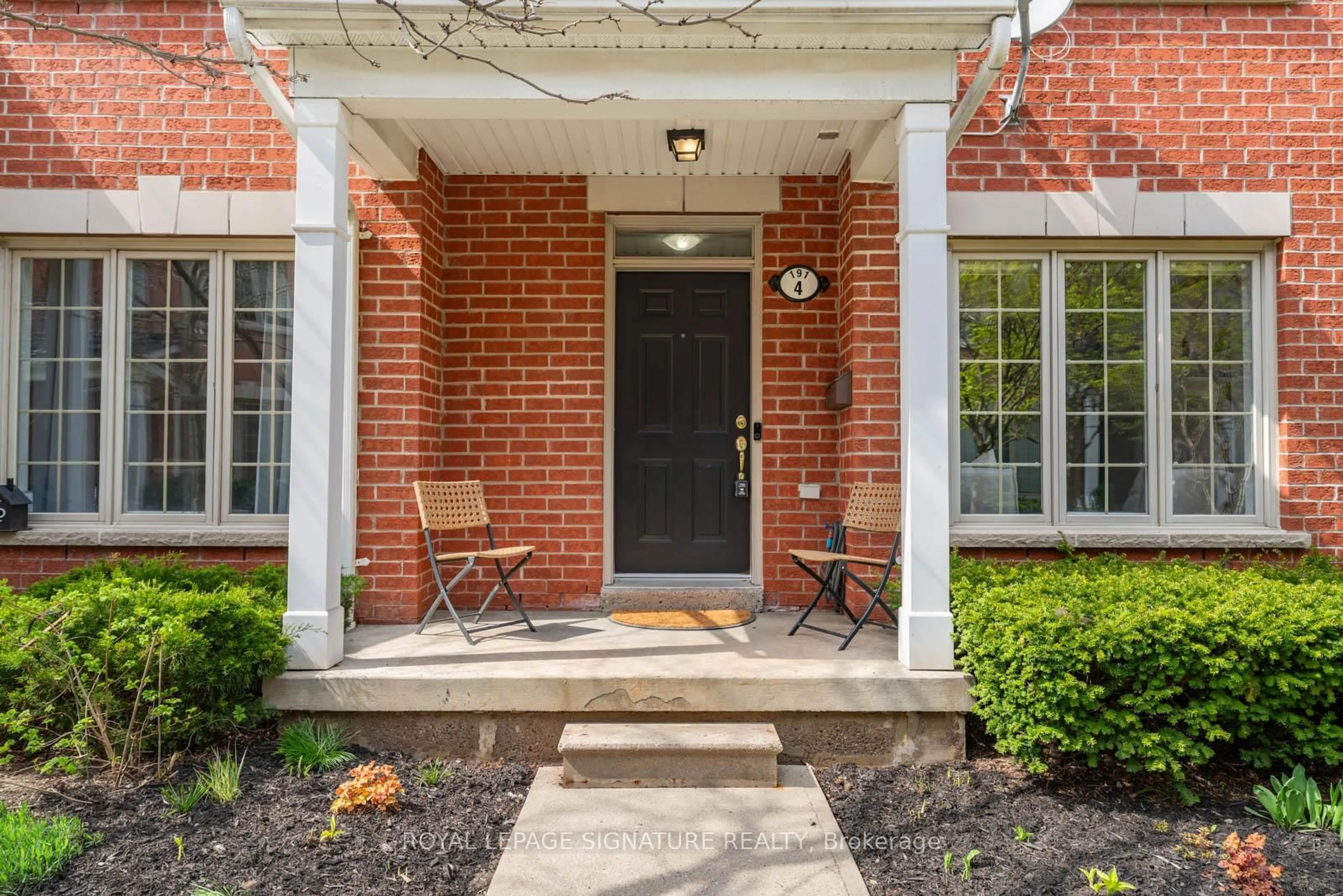 Home with brick exterior material, street for 191 Twelfth St #4, Toronto Ontario M8V 4E2
