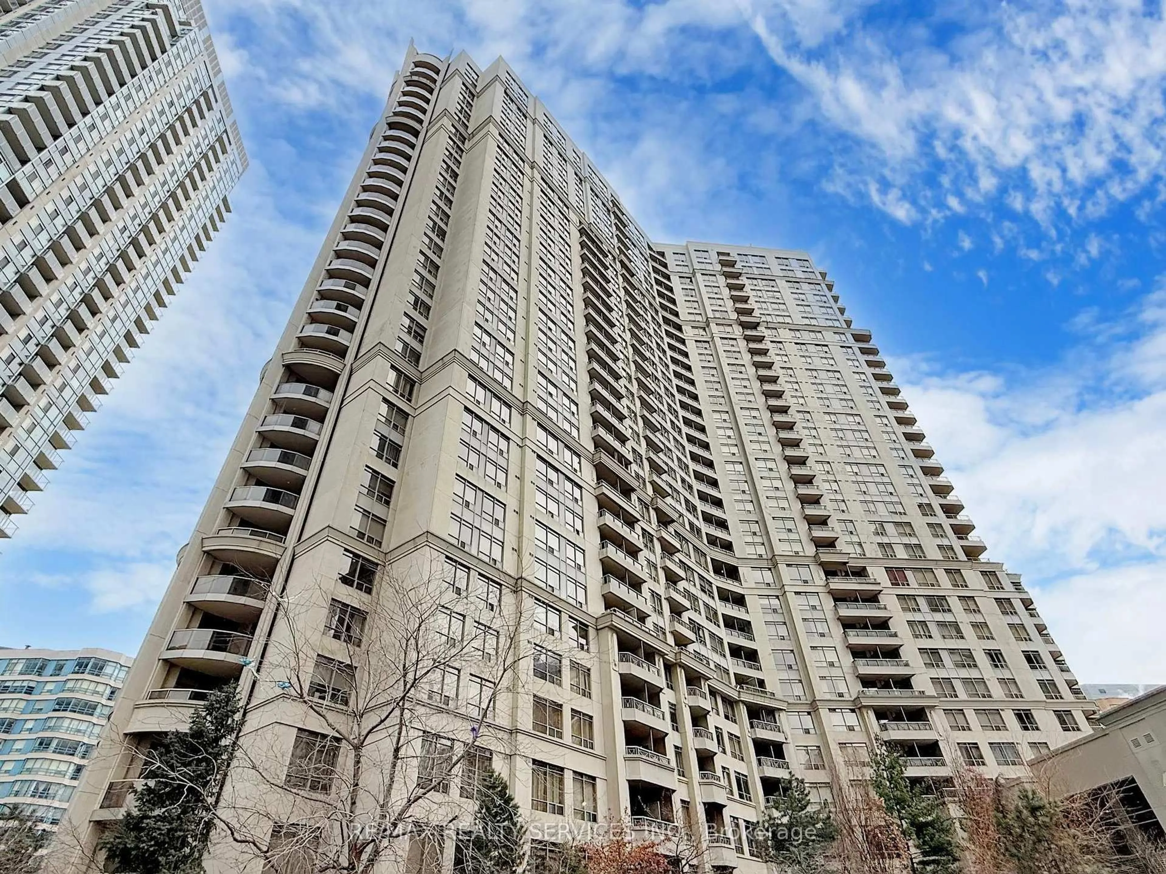 Unknown for 3880 Duke Of York Blvd #504, Mississauga Ontario L5B 4M7