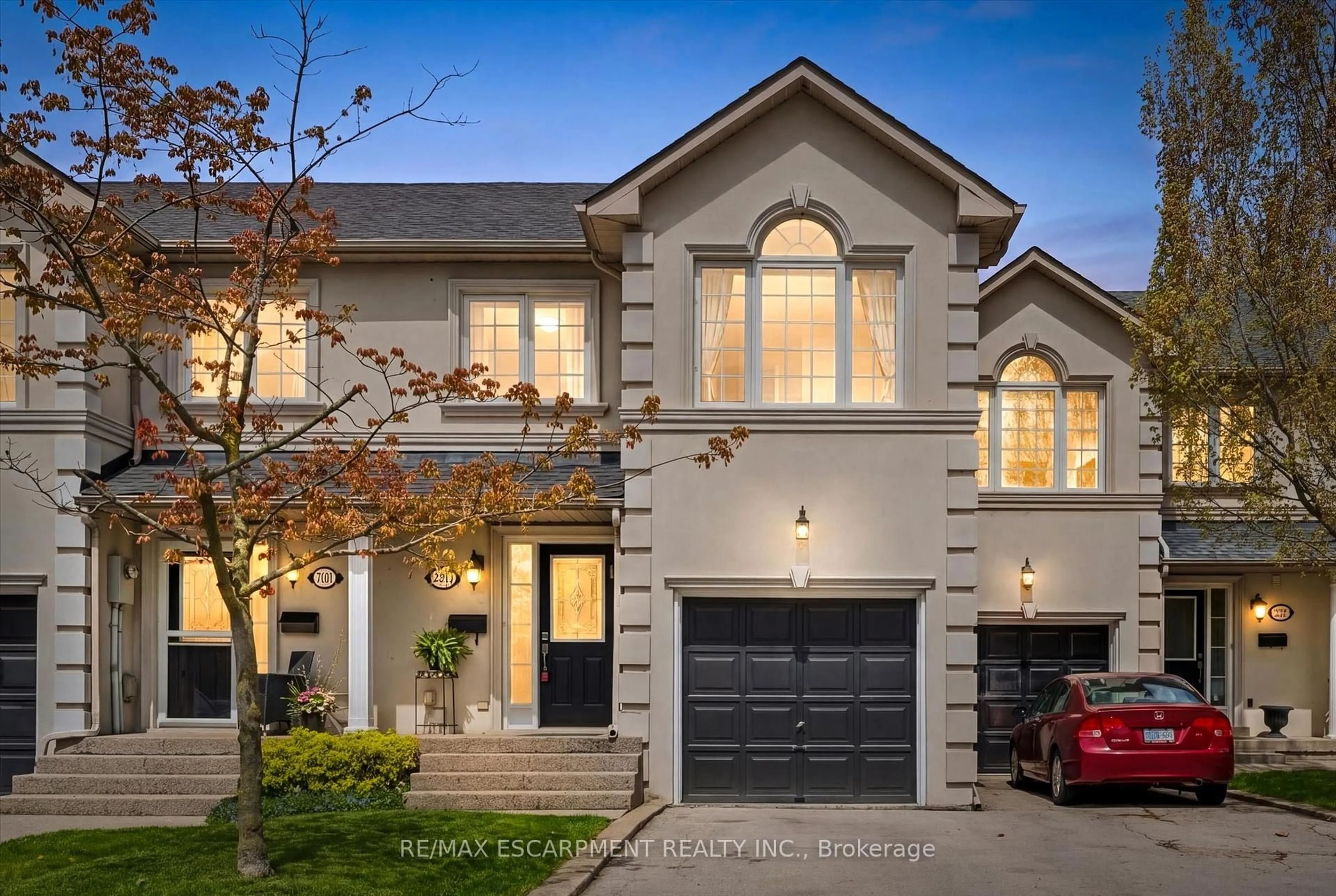 Home with brick exterior material, street for 2119 Ghent Ave, Burlington Ontario L7R 1Y4
