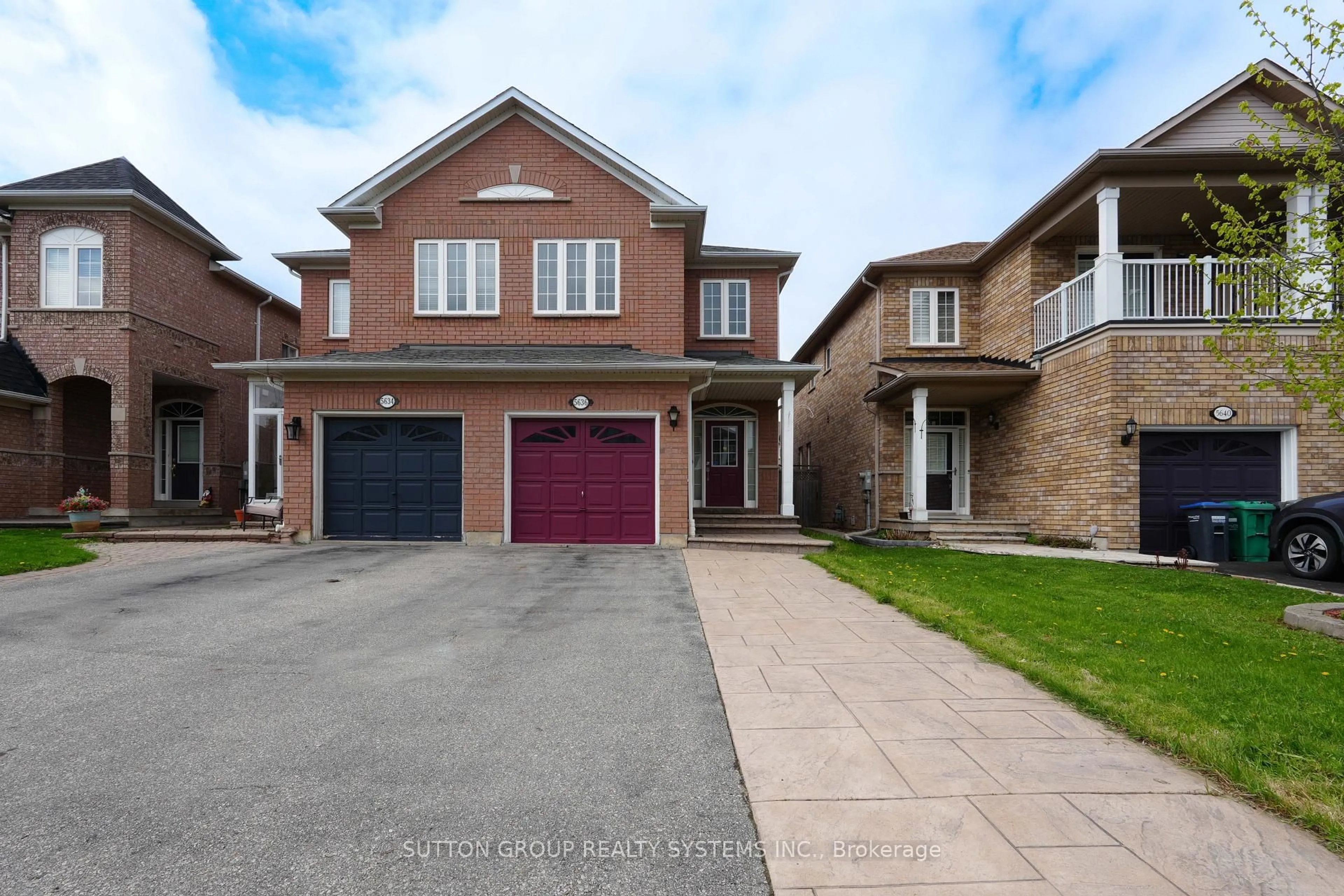 Home with brick exterior material, street for 5636 Raleigh St, Mississauga Ontario L5M 7E4