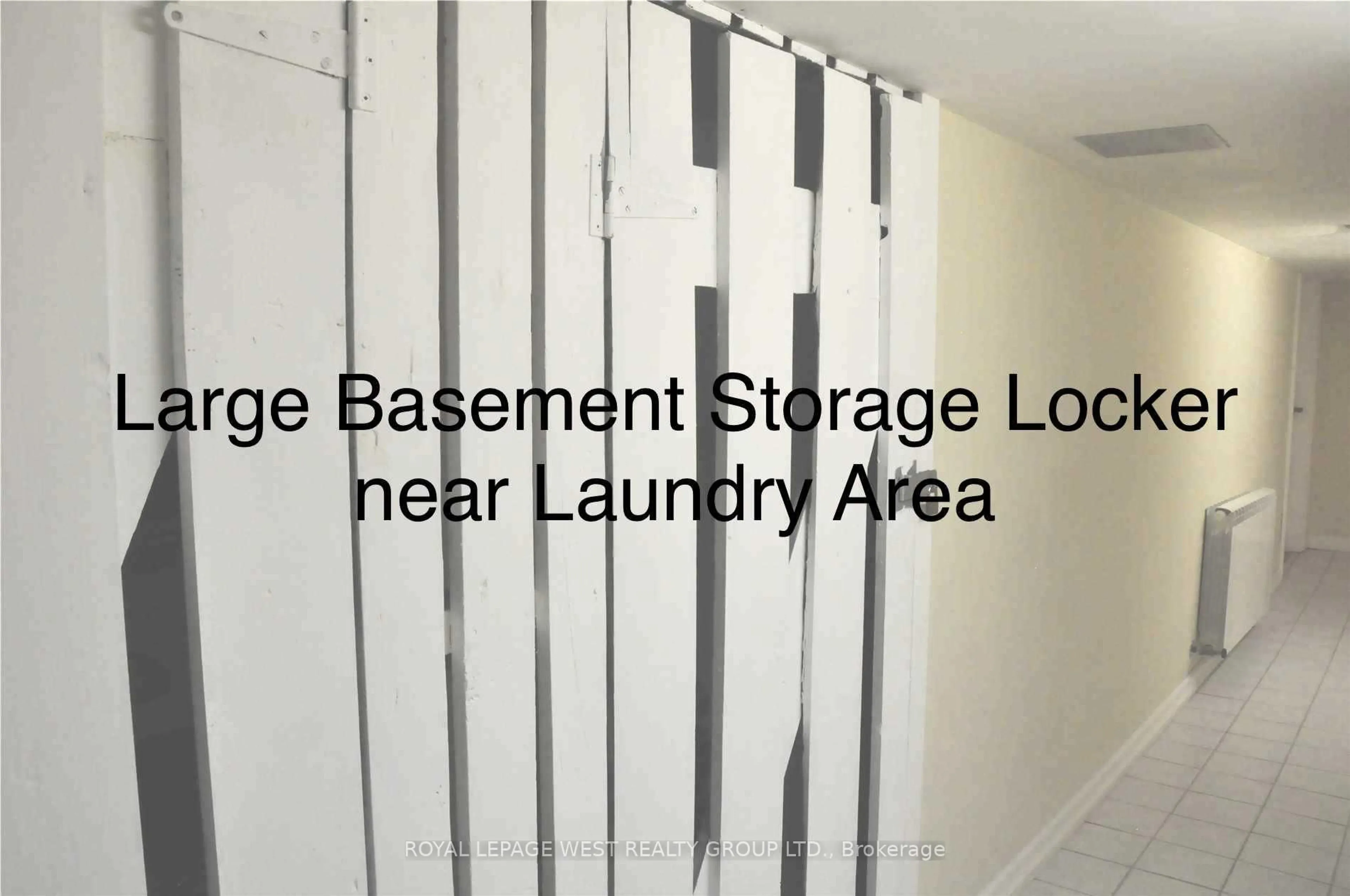 Storage room or clothes room or walk-in closet for 27 Mossom Rd, Toronto Ontario M6S 1L9
