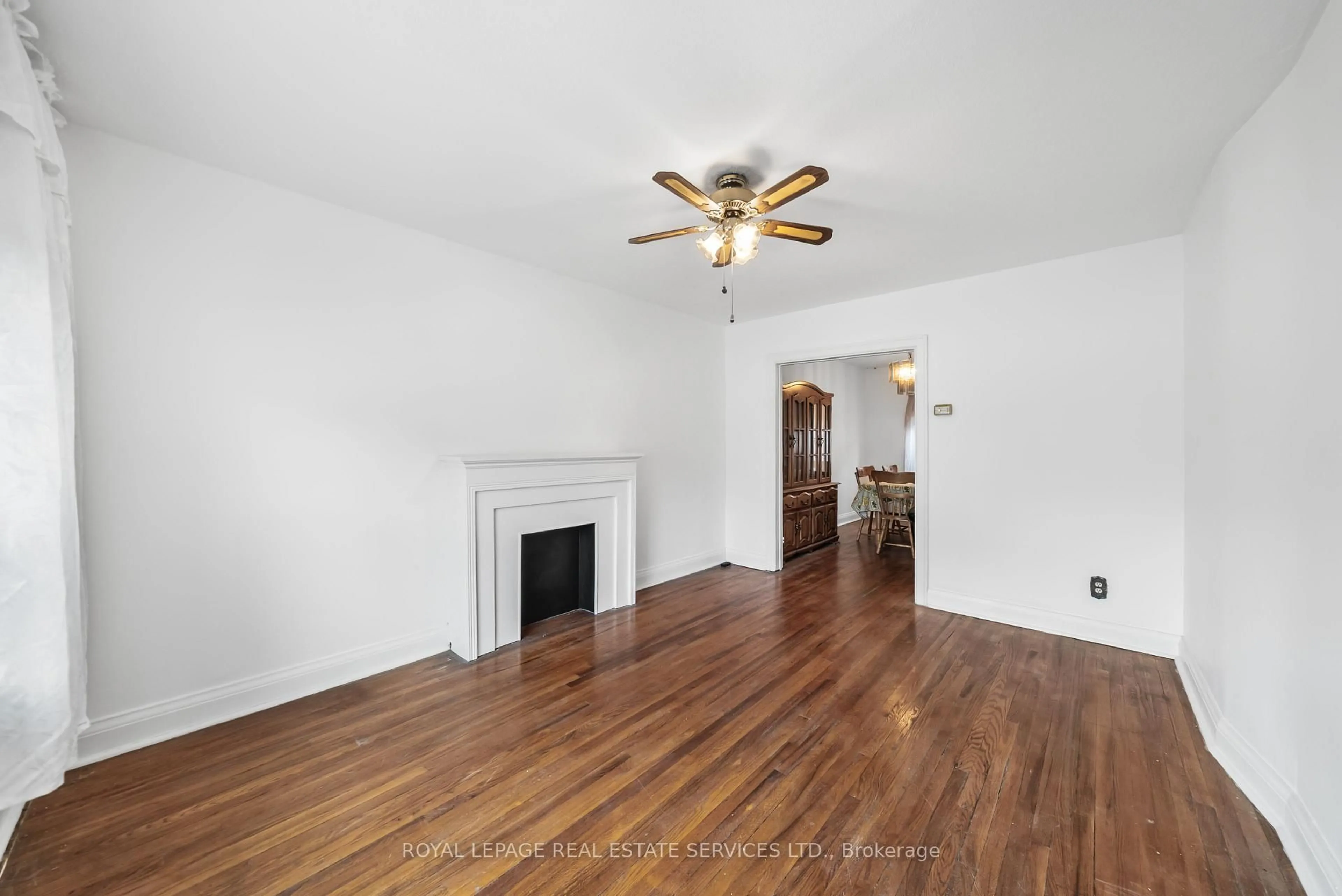 A pic of a room for 616 Old Weston Rd, Toronto Ontario M6N 3B3
