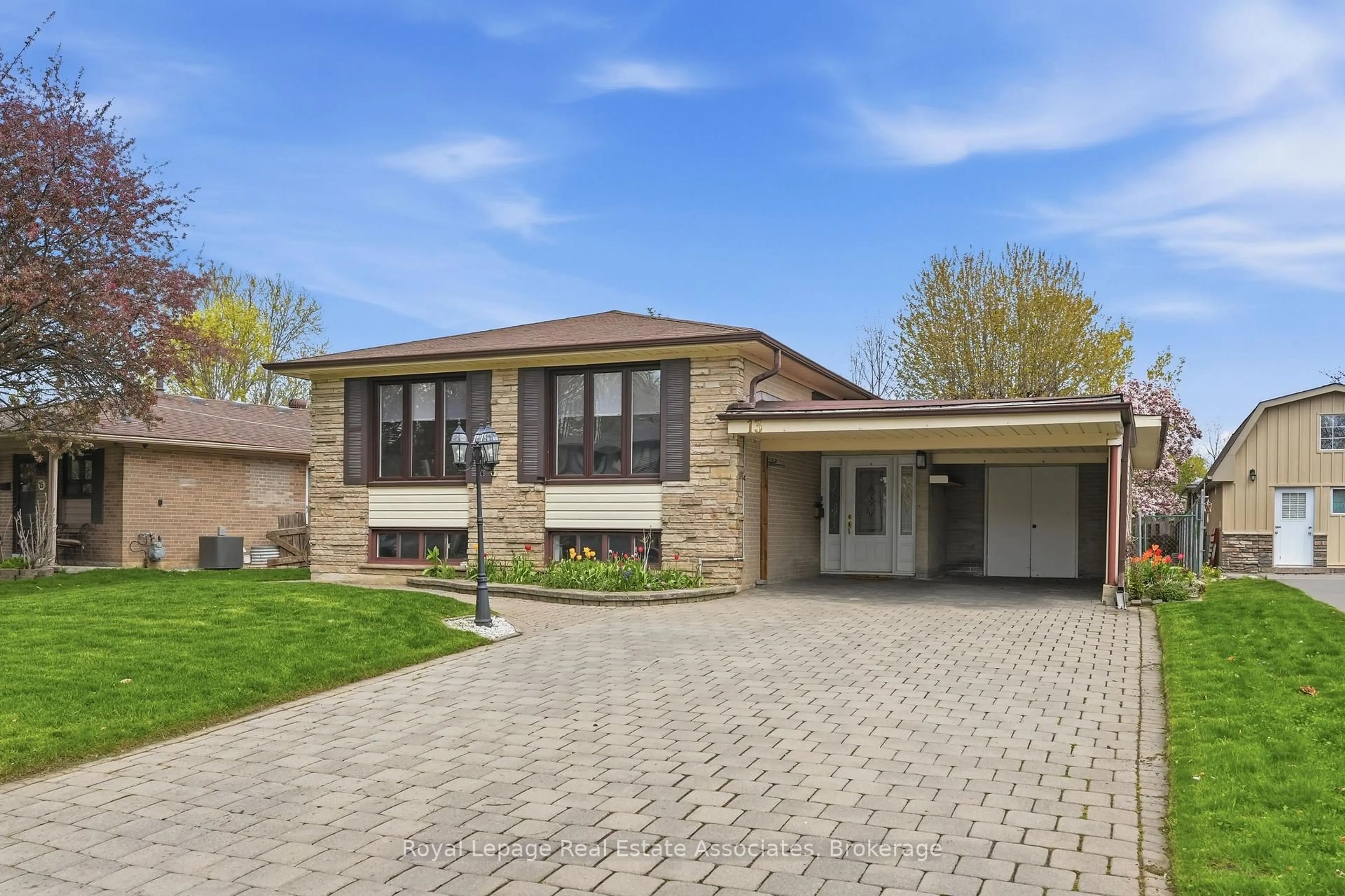 Home with brick exterior material, street for 13 Ferndale Cres, Brampton Ontario L6W 1G1