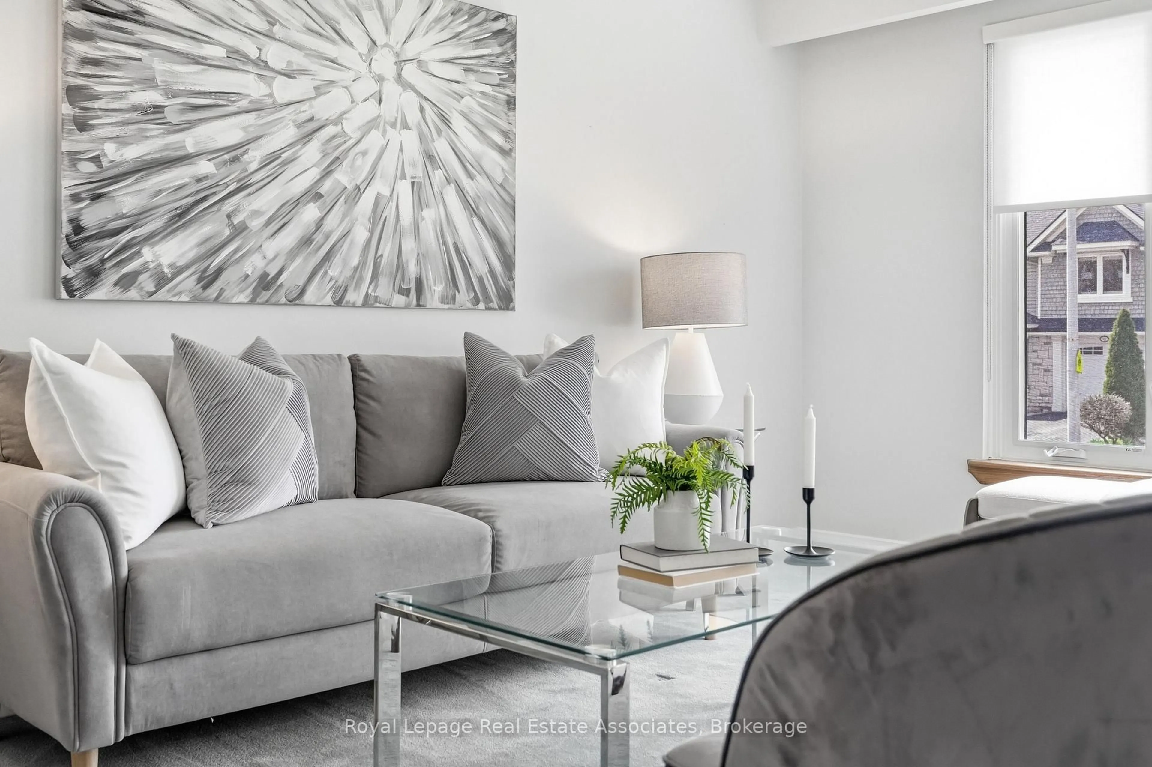 Living room with furniture, unknown for 13 Ferndale Cres, Brampton Ontario L6W 1G1