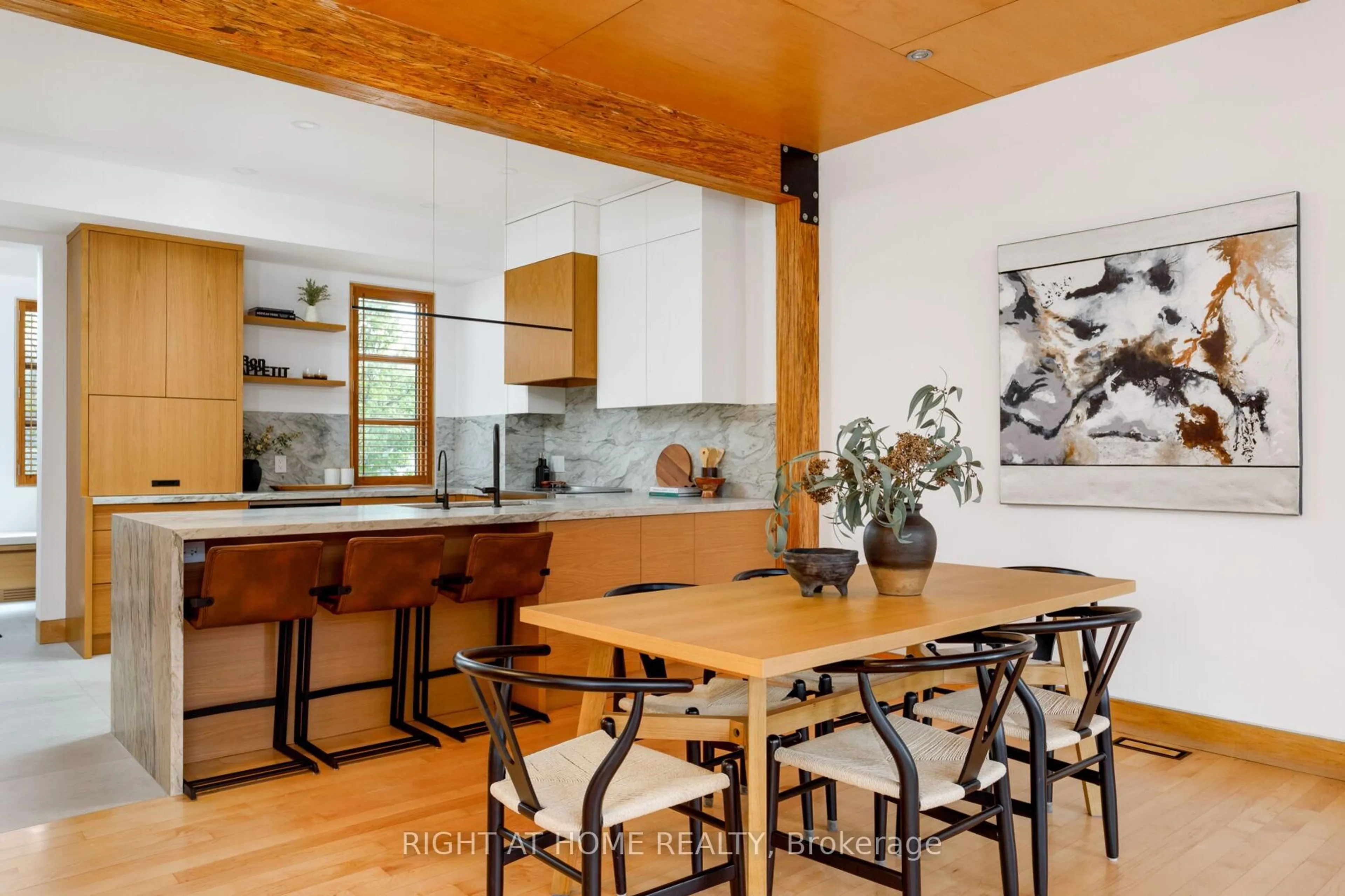 Open concept kitchen, unknown for 16 Marquis Ave, Toronto Ontario M8X 1V4