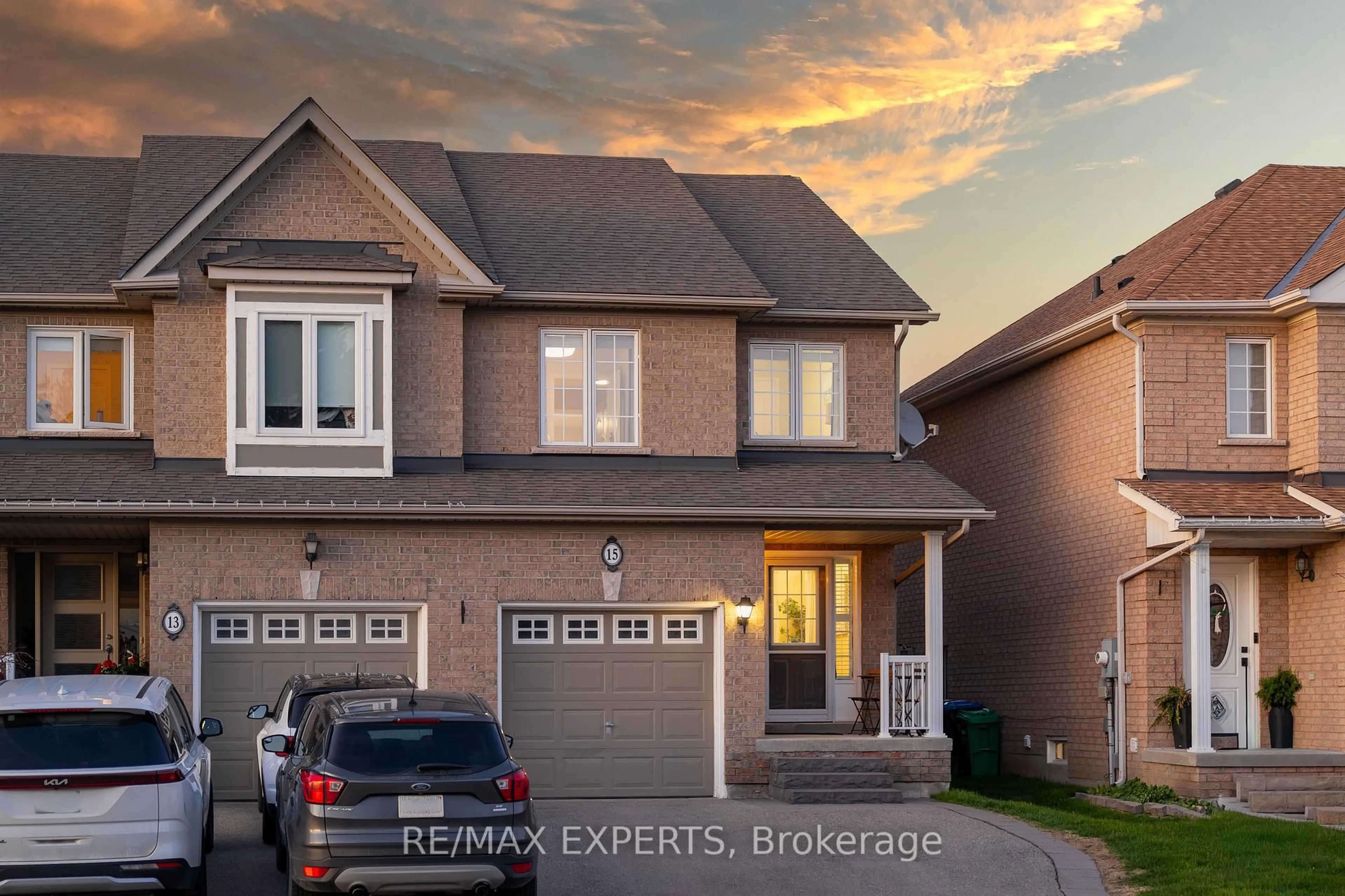 Home with brick exterior material, street for 15 Mount Hope Rd, Caledon Ontario L7E 2V3