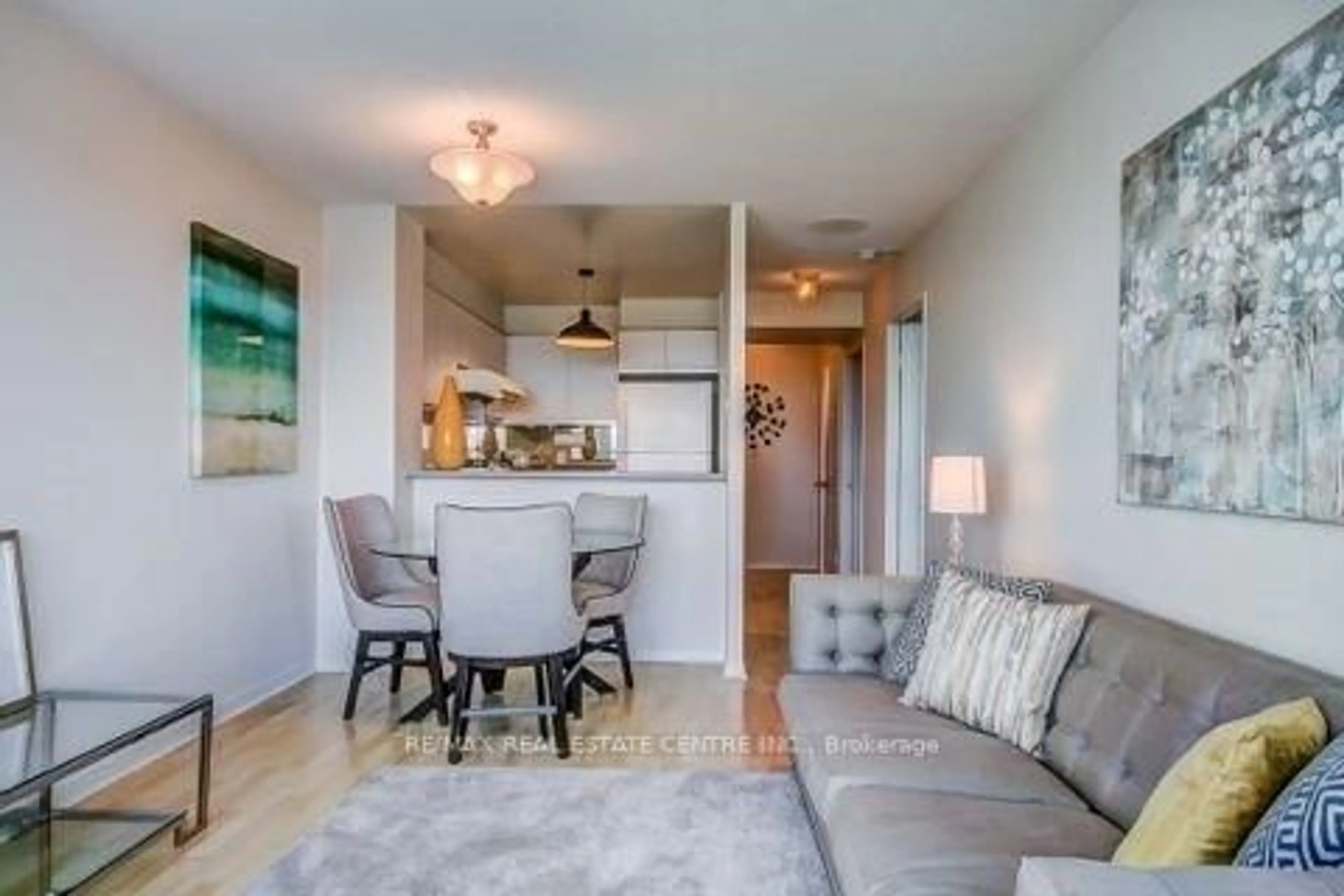 Open concept kitchen, unknown for 2177 Burnhamthorpe Rd #1007, Mississauga Ontario L5L 5P9