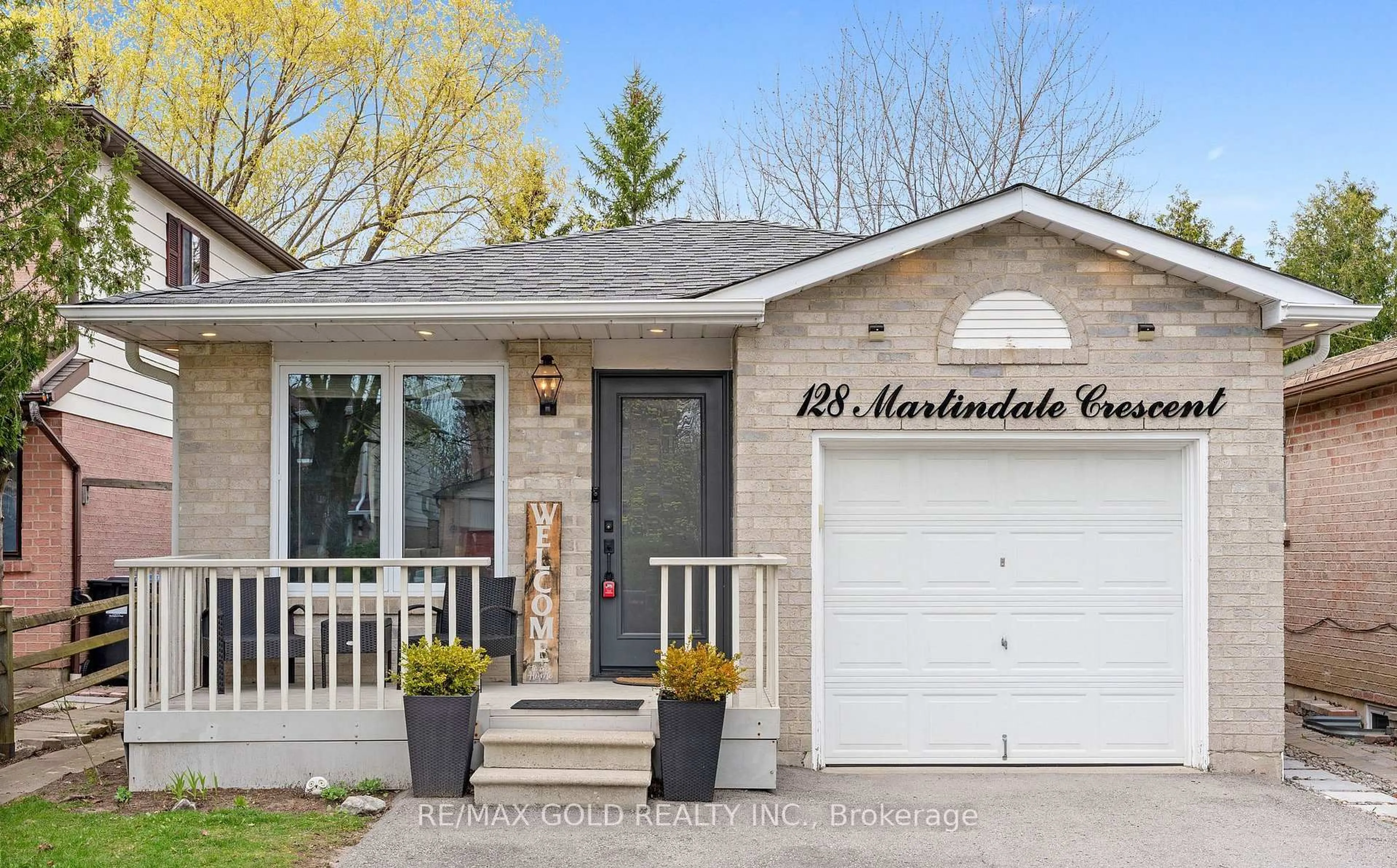 Home with brick exterior material, street for 128 Martindale Cres, Brampton Ontario L6X 2V1