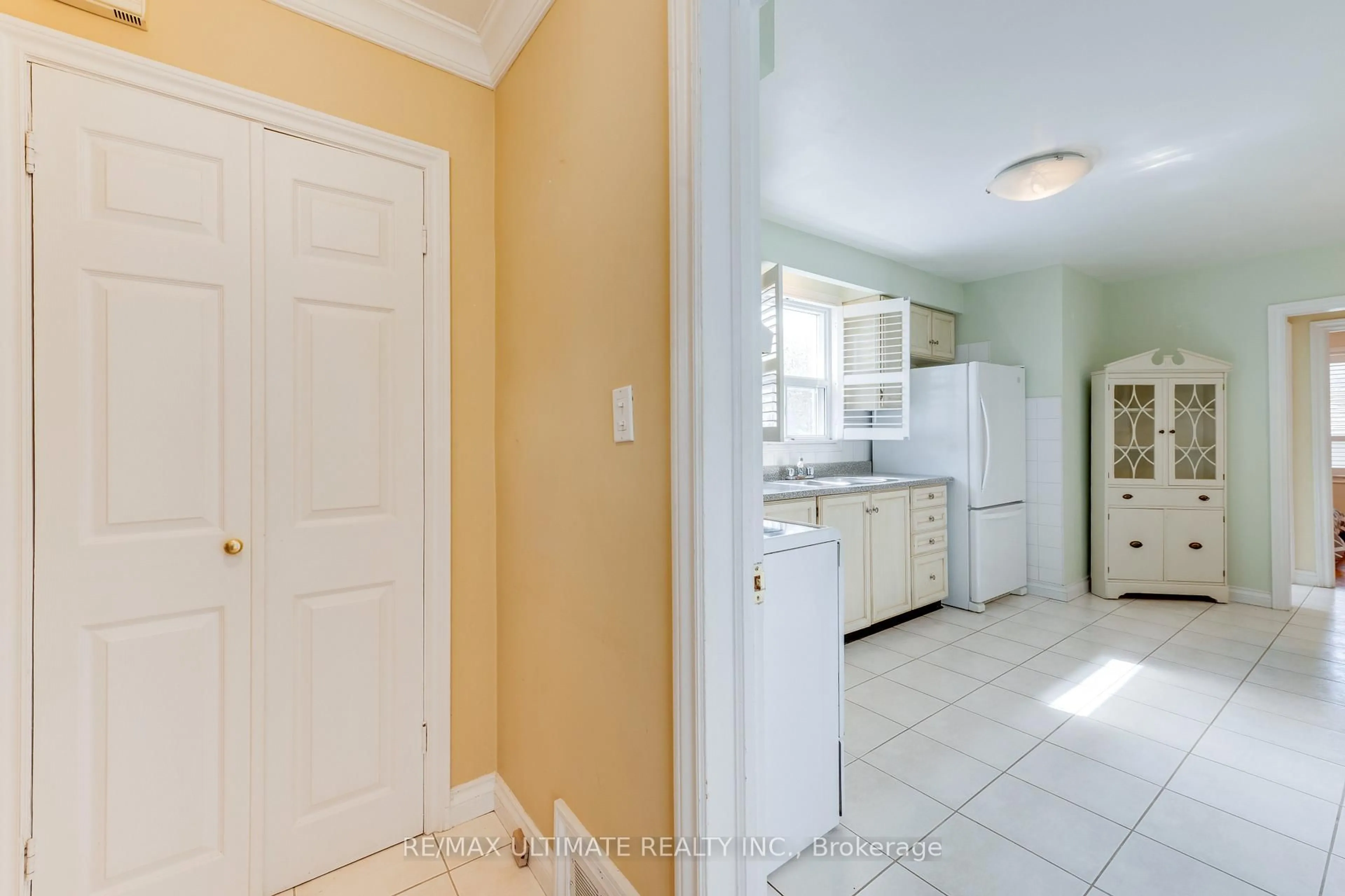 Unknown for 164 Katherine Rd, Toronto Ontario M3K 1J7
