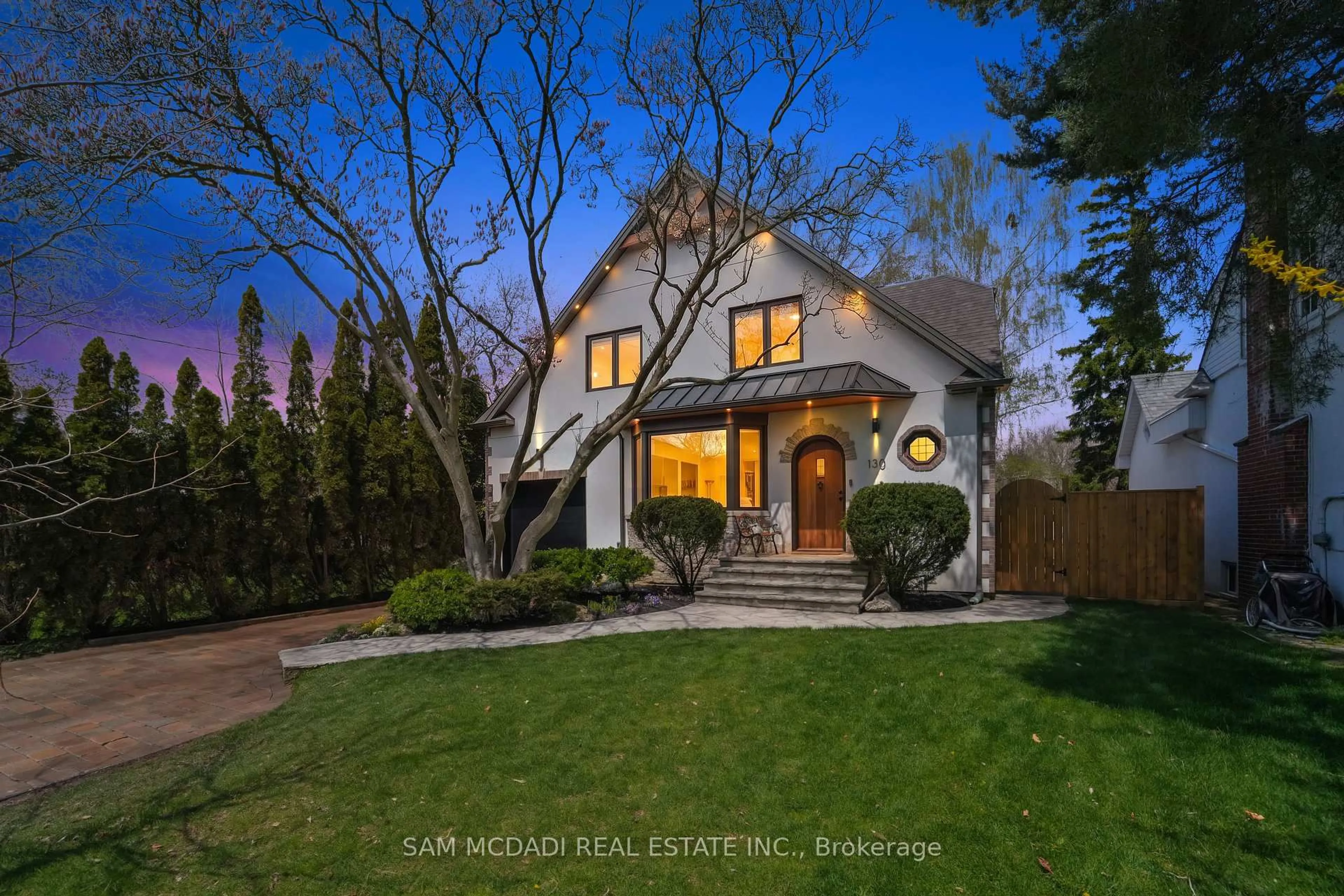 Home with brick exterior material, street for 130 Lake Prom, Toronto Ontario M8W 1A5