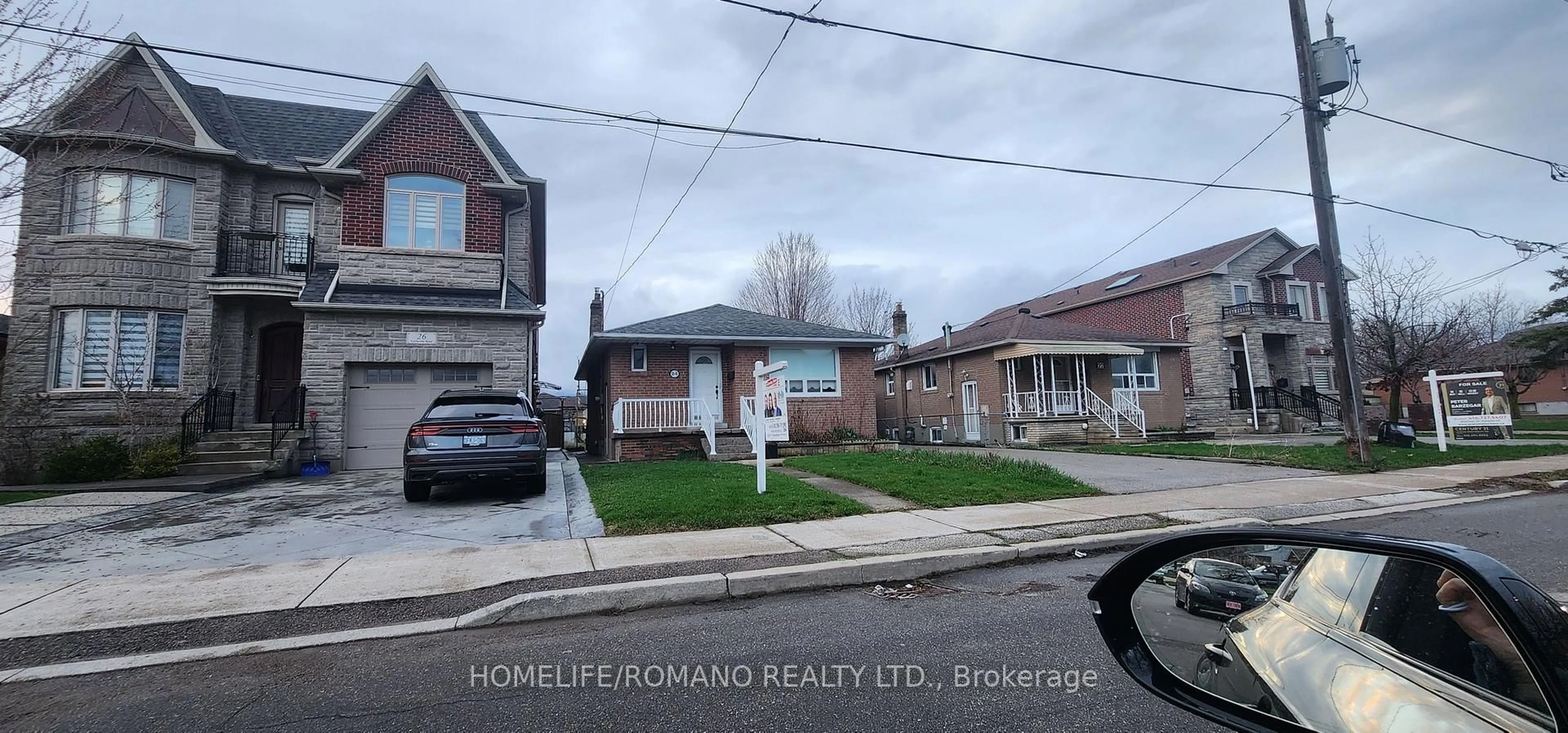 Blurry image for 24 Katherine Rd, Toronto Ontario M3K 1H9