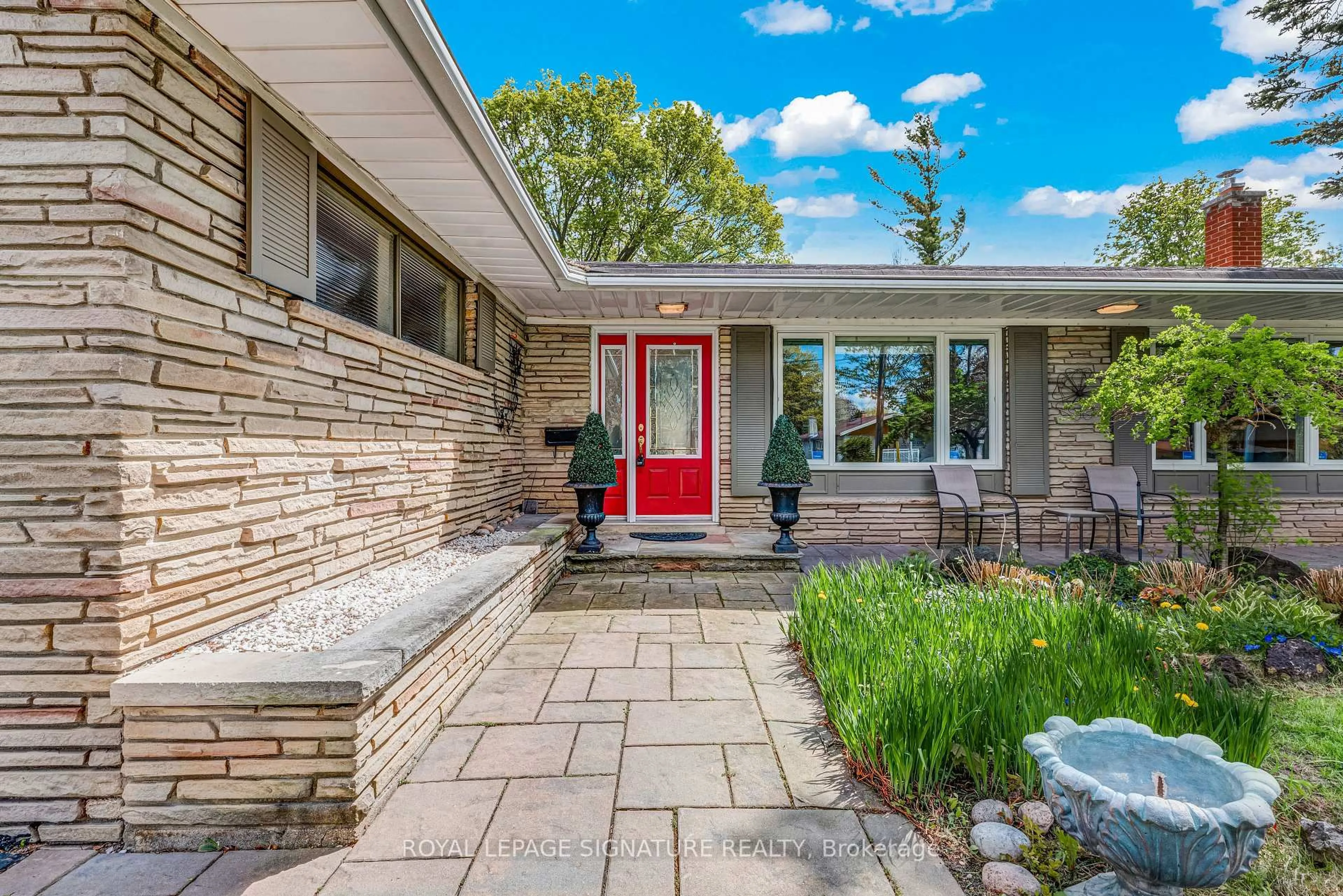 Home with brick exterior material, street for 147 Verobeach Blvd, Toronto Ontario M9M 1R2