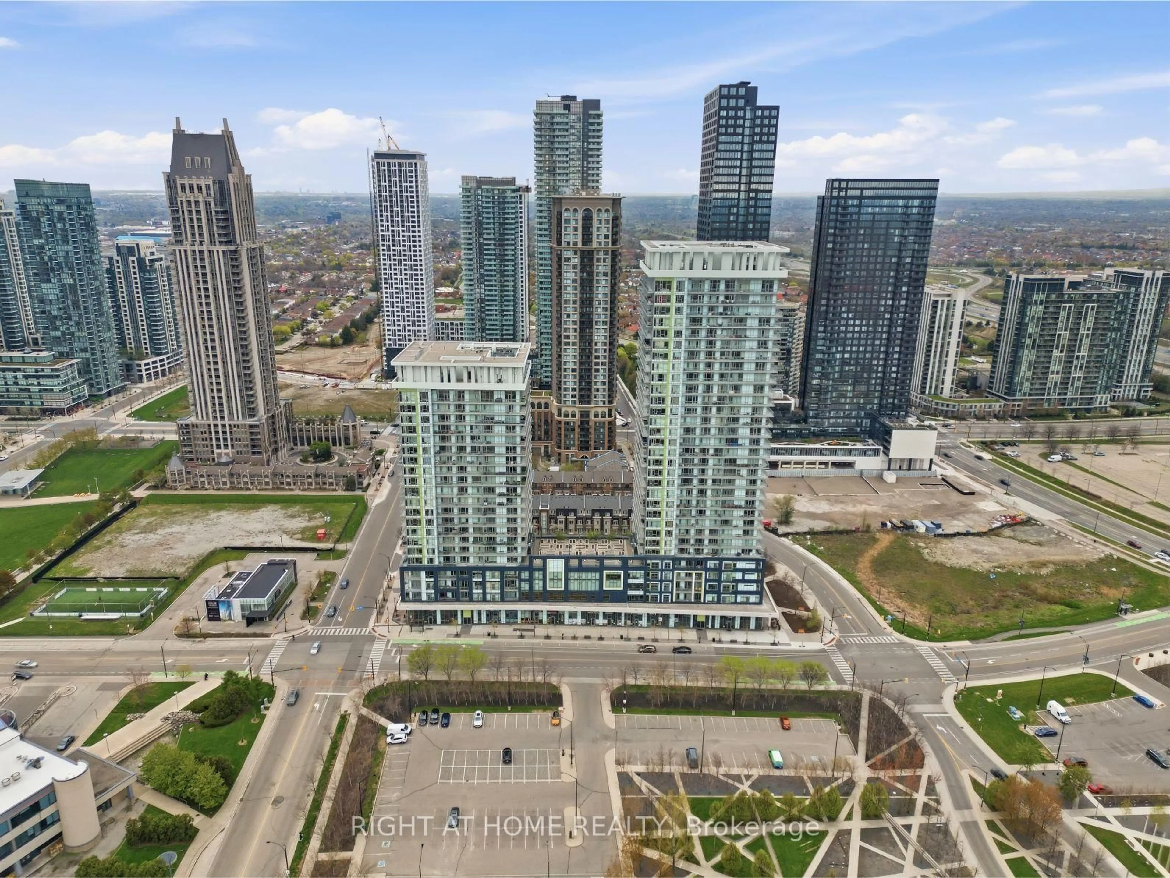A pic from outside/outdoor area/front of a property/back of a property/a pic from drone, city buildings view from balcony for 365 Prince Of Wales Dr #1105, Mississauga Ontario L5B 0G6