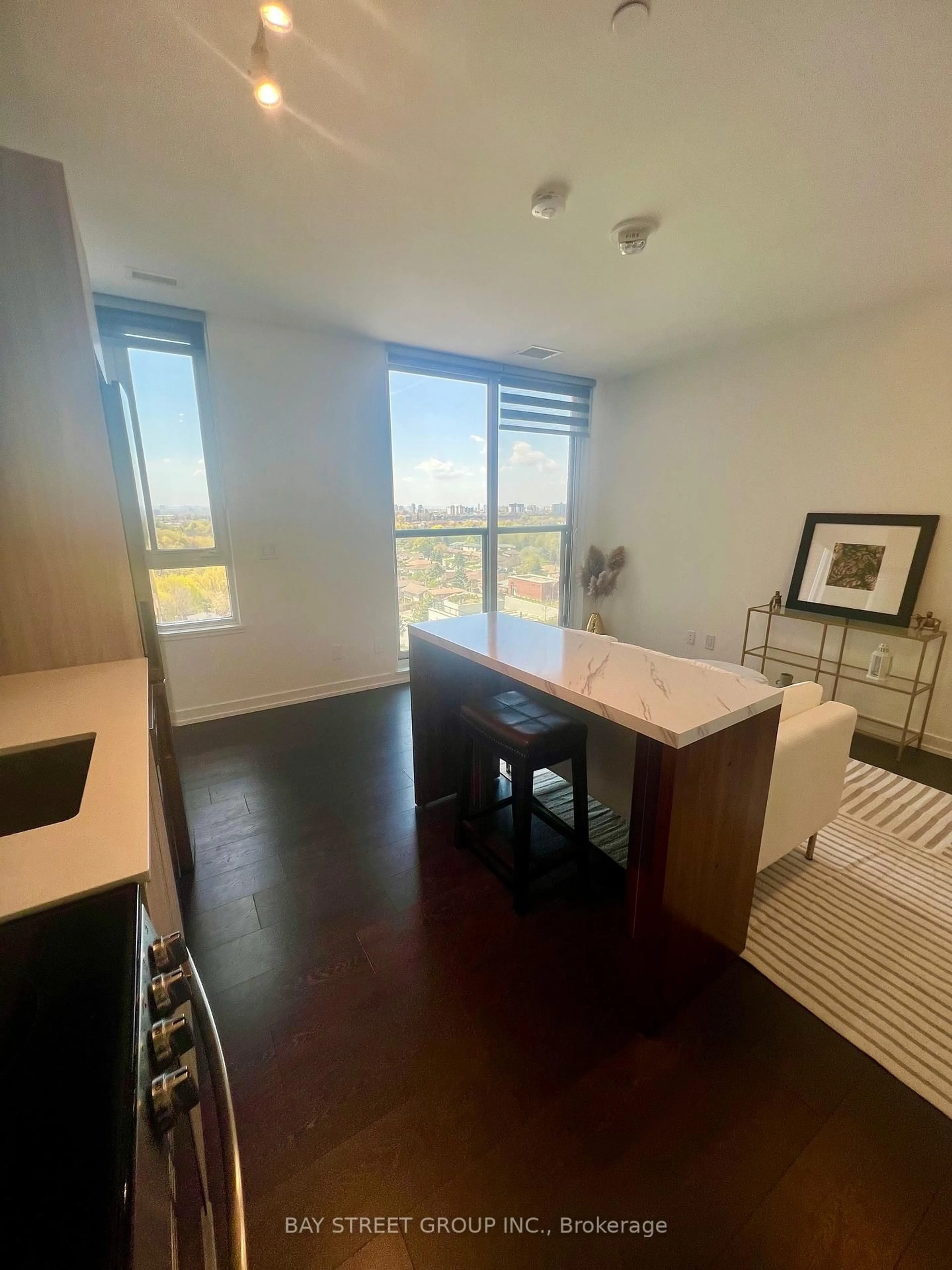 A pic of a room for 3100 KEELE St #1023, Toronto Ontario M3M 0E1