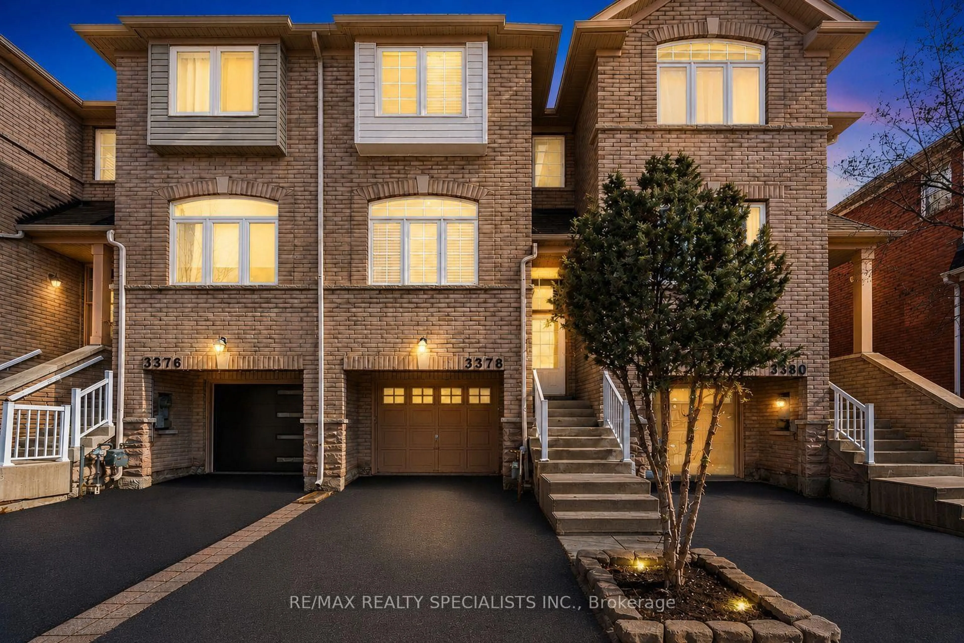 Home with brick exterior material, street for 3378 Redpath Circ, Mississauga Ontario L5N 8R1