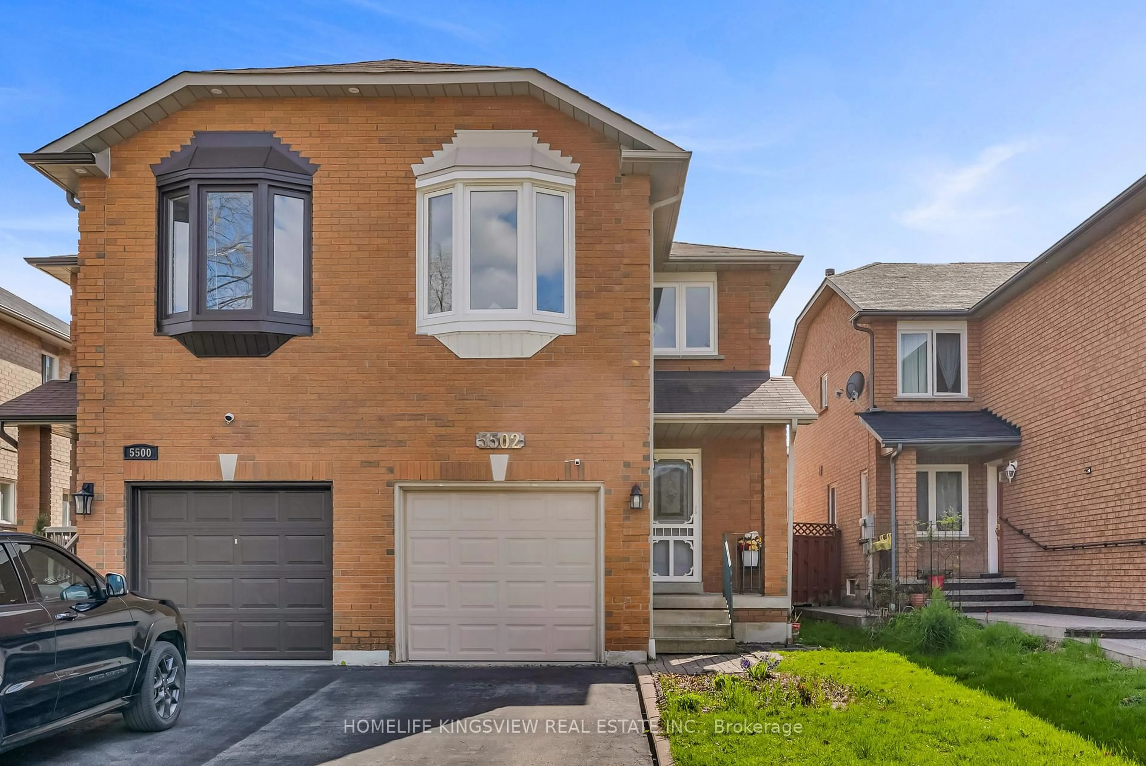 Home with brick exterior material, street for 5502 Cosmic Cres, Mississauga Ontario L4Z 3R9