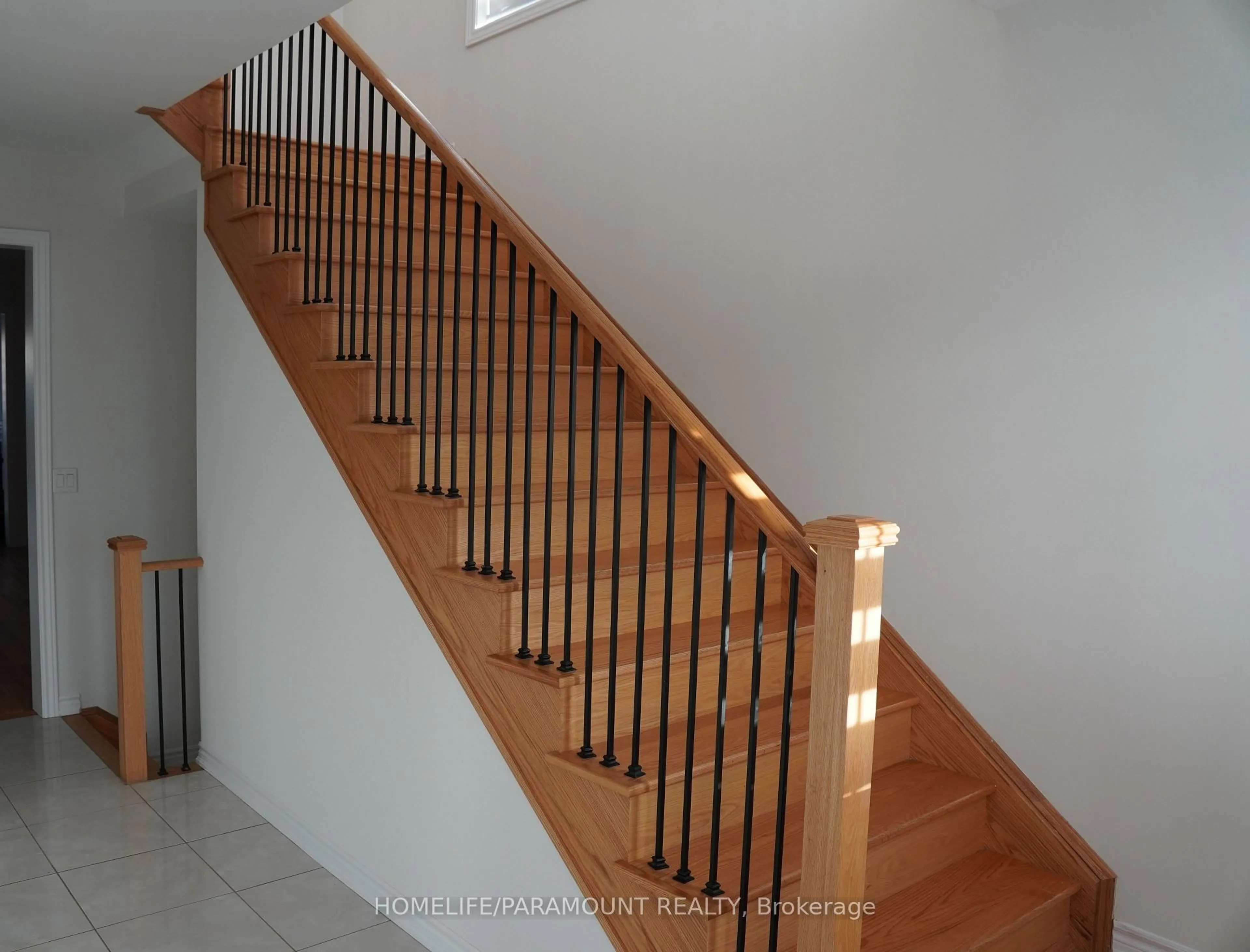 Stairs for 5 Dolomite Dr, Brampton Ontario L6P 4R8