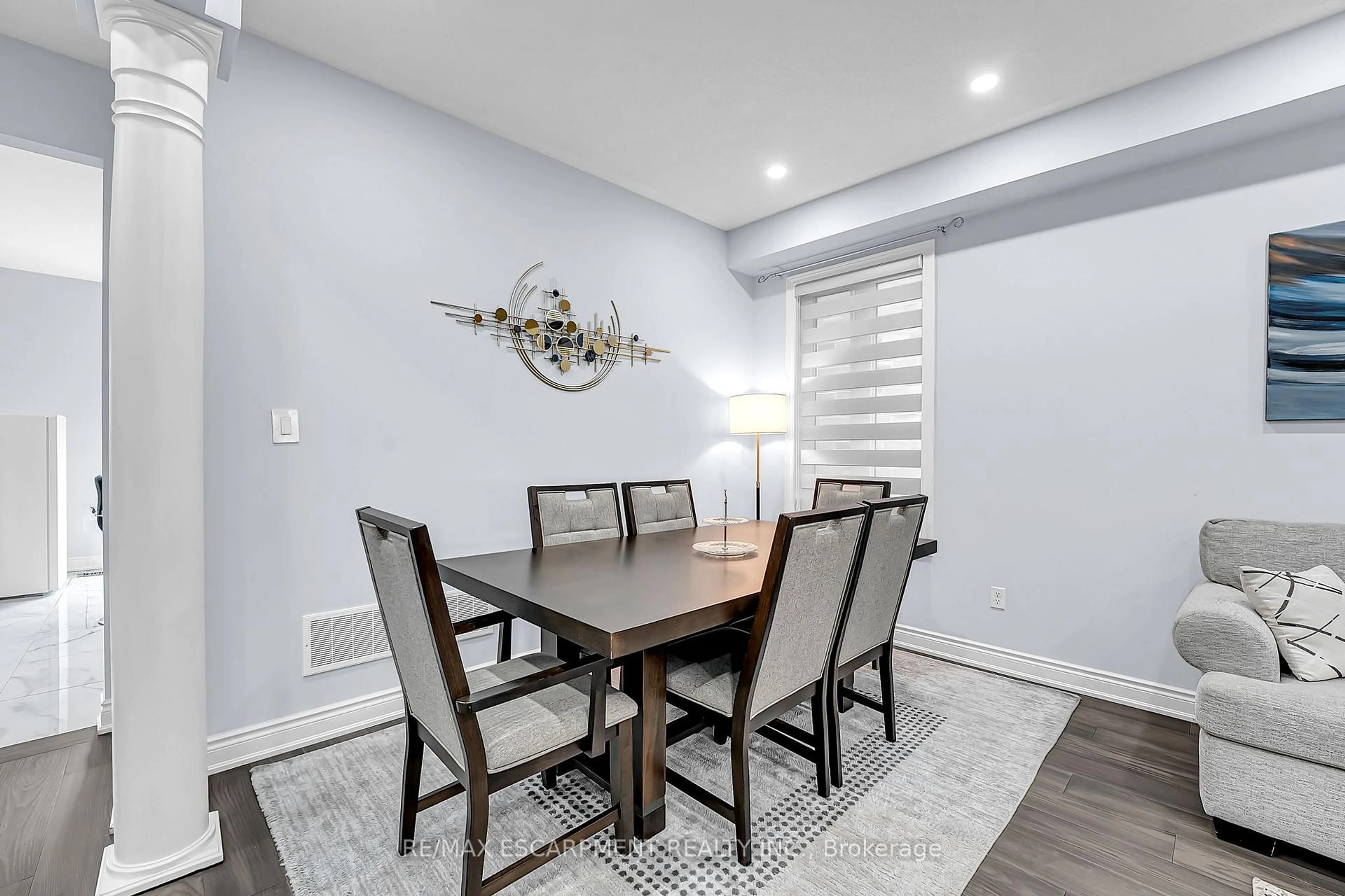 Dining room, unknown for 356 Cedric Terr, Milton Ontario L9T 8P3