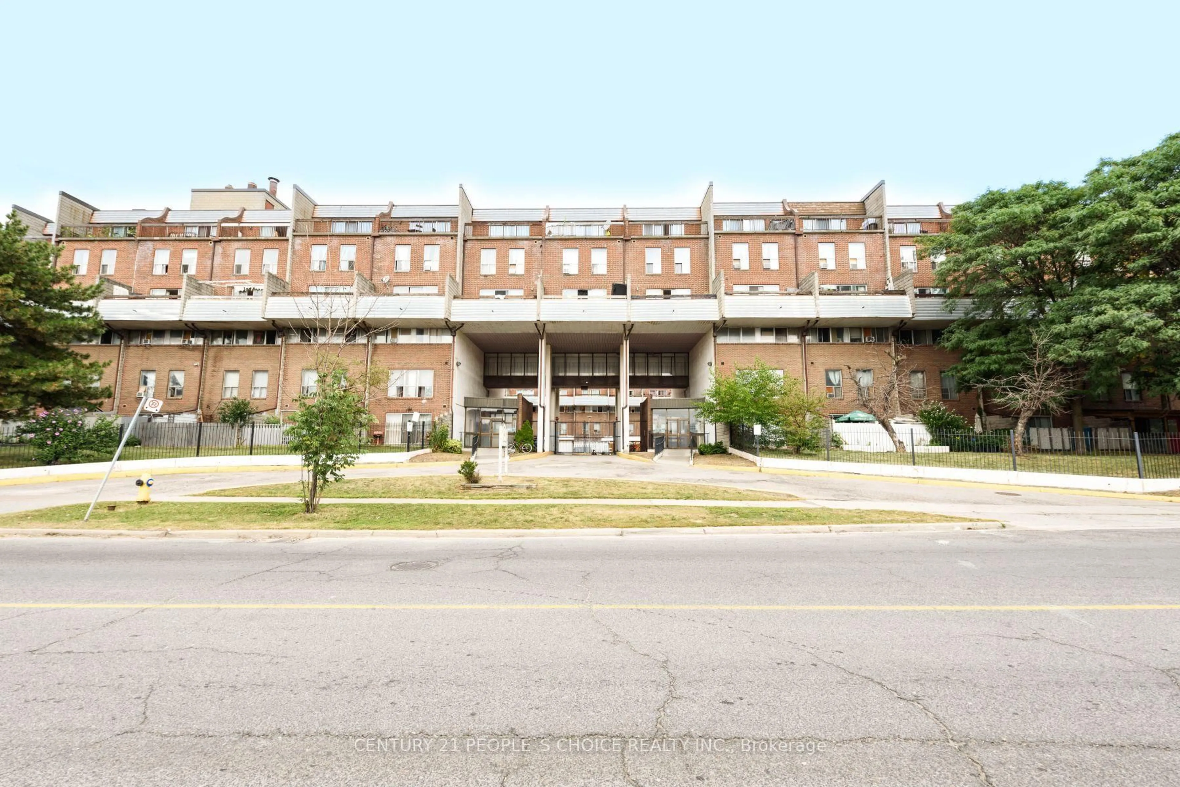 Unknown for 10 Eddystone Ave #116, Toronto Ontario M3N 2T2
