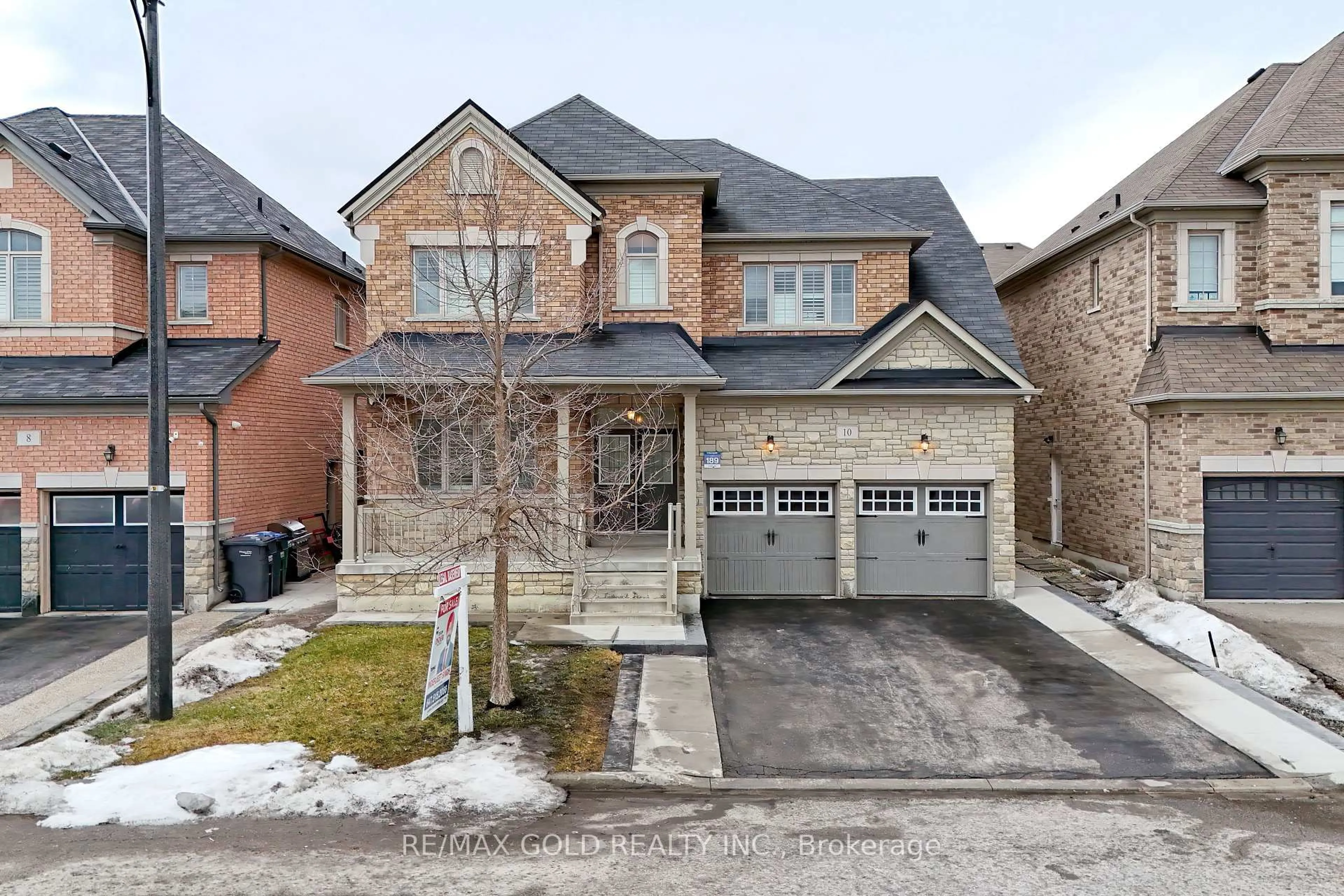 Home with brick exterior material, street for 10 Dopp Cres, Brampton Ontario L6P 4C8