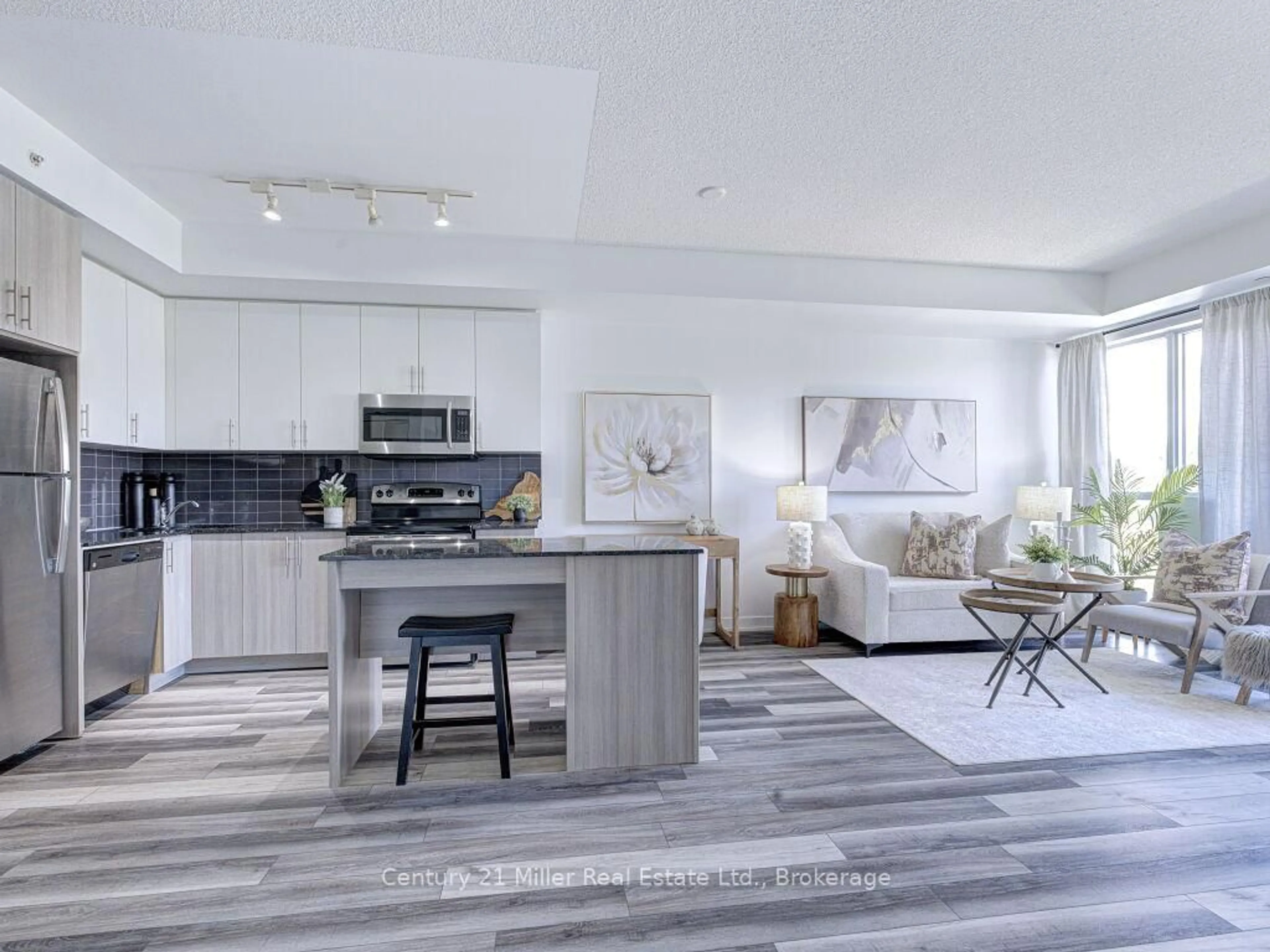 Open concept kitchen, unknown for 1284 Guelph Line #305, Burlington Ontario L7P 0T9