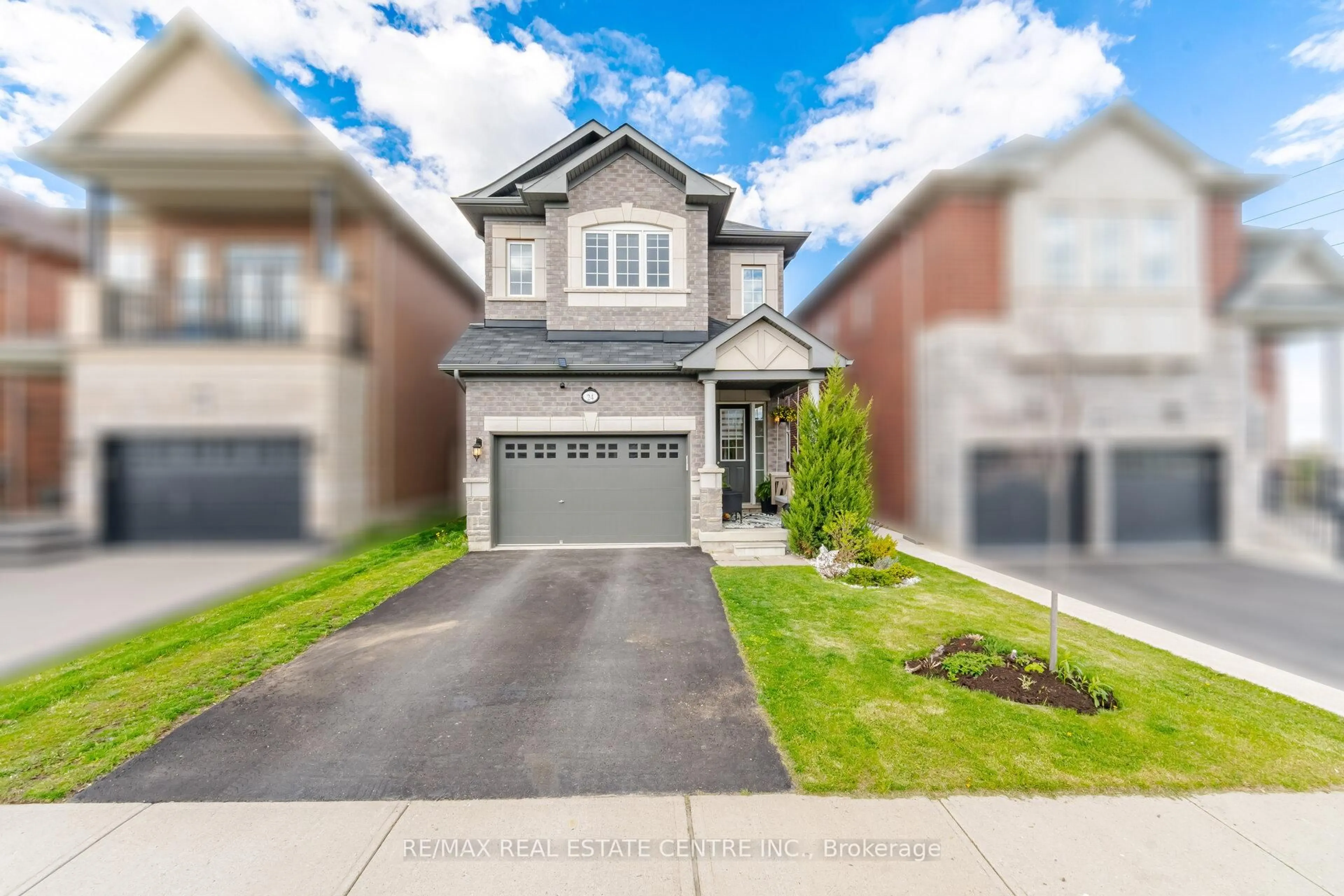 Home with brick exterior material, street for 24 Duffel Cres, Halton Hills Ontario L7G 0M1
