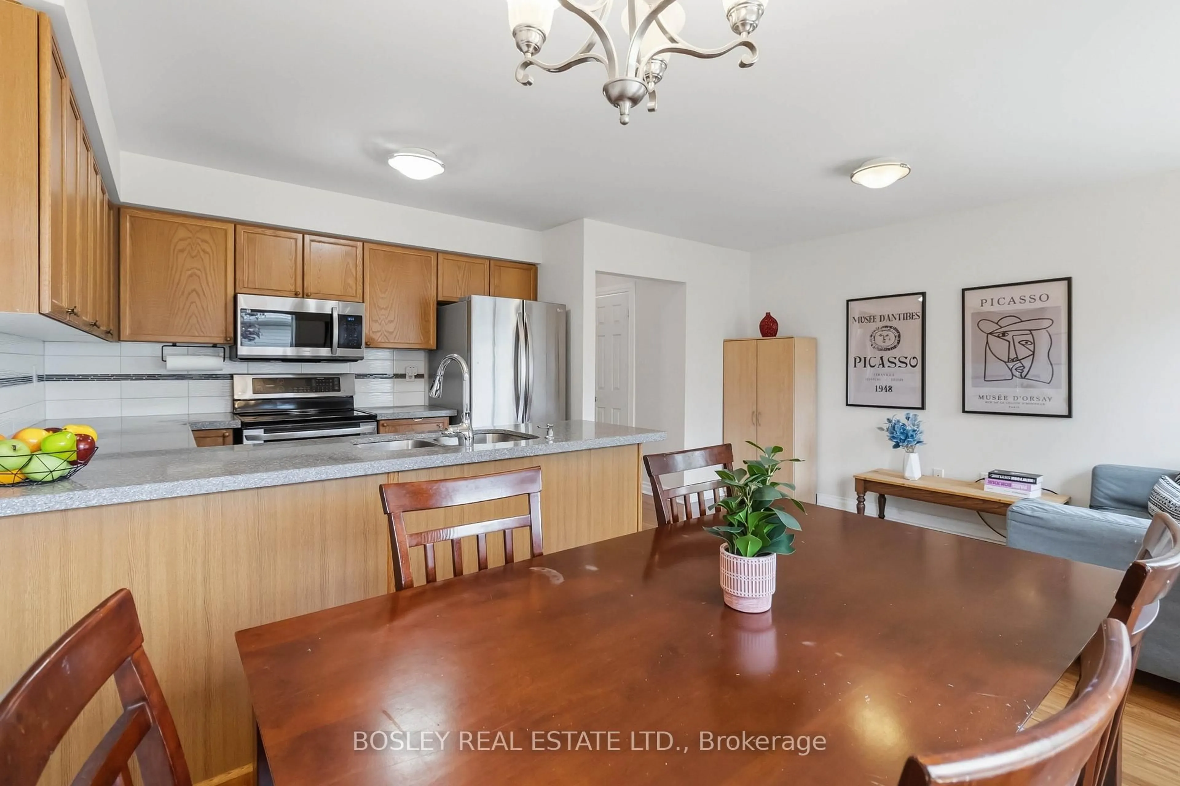 Open concept kitchen, unknown for 2223 Prescott Pl, Burlington Ontario L7L 6L3